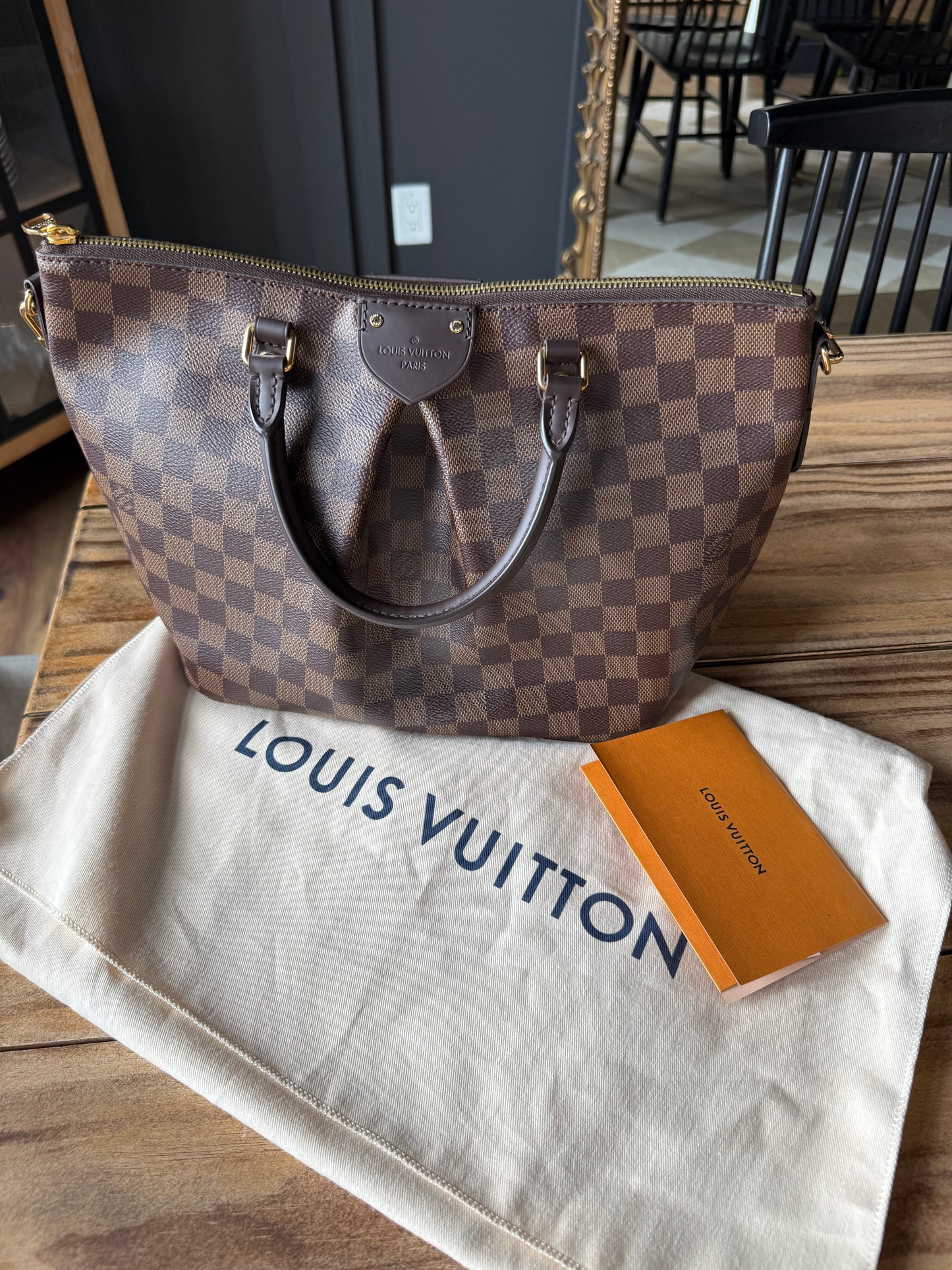 Louis Vuitton Siena MM