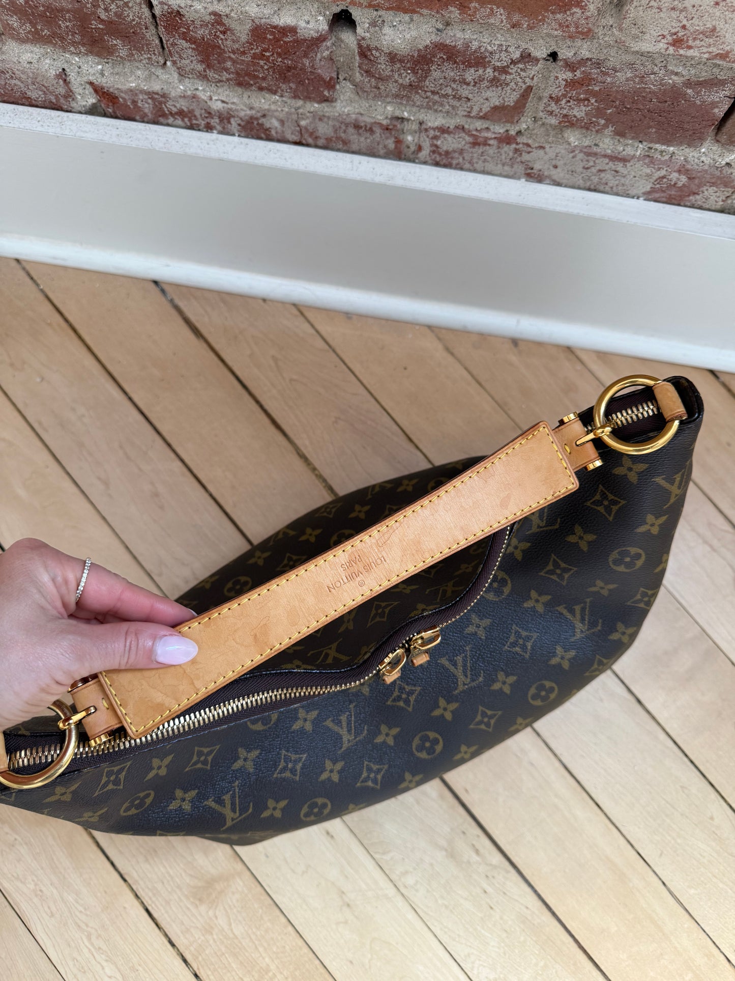 Louis Vuitton Monogram Sully MM