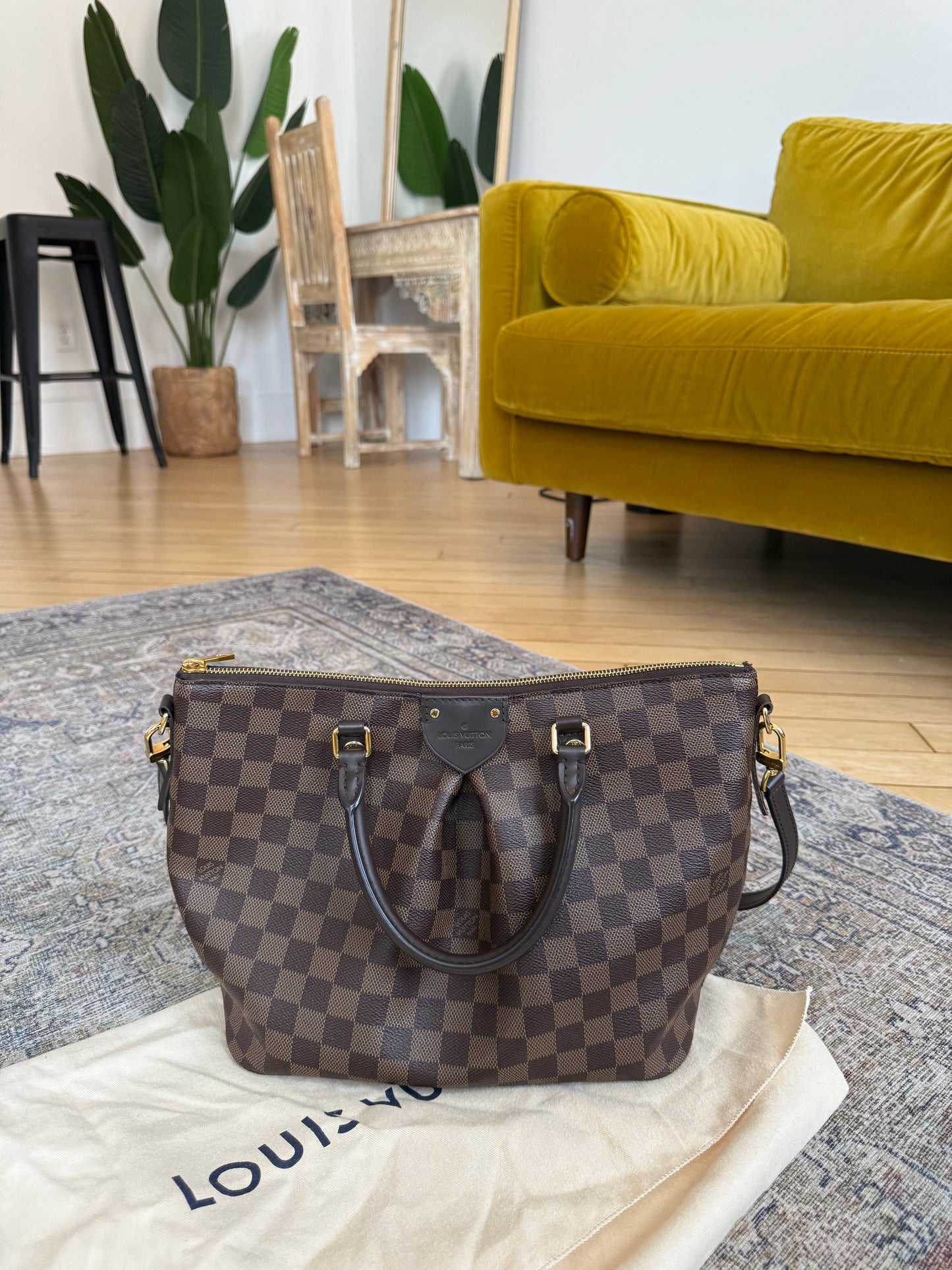 Louis Vuitton Siena MM