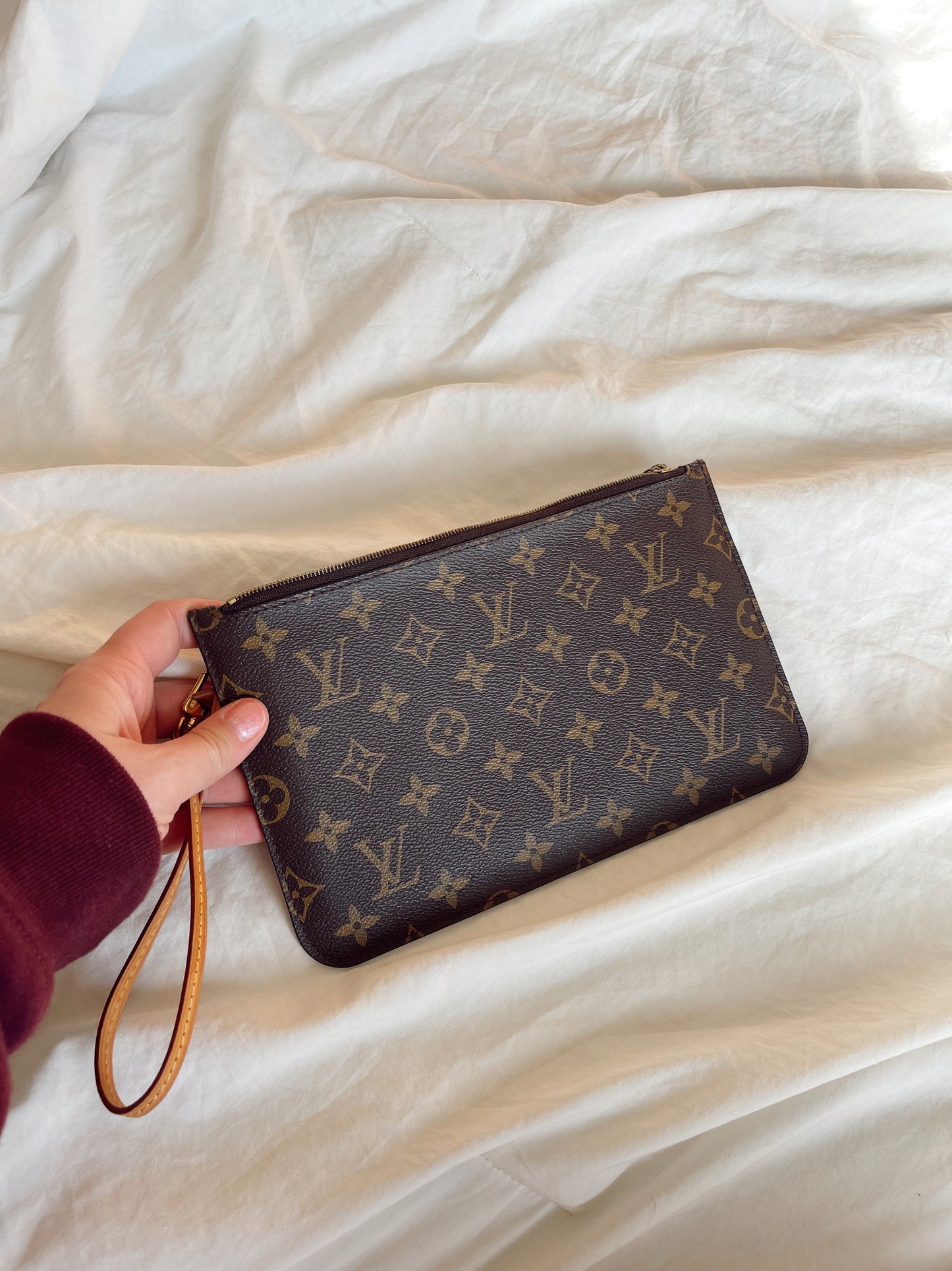 Louis Vuitton Neverfull Wristlet