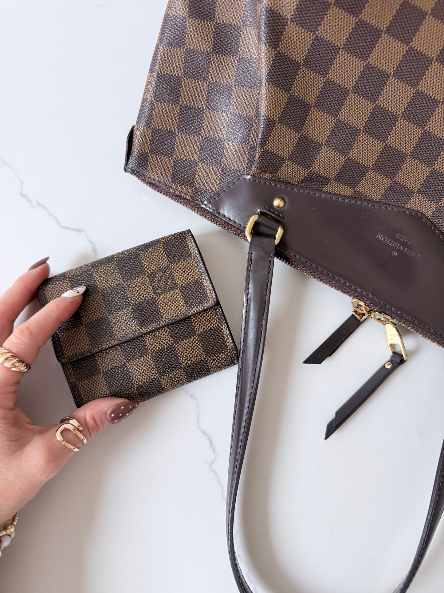 Louis Vuitton Tri-fold Elise wallet