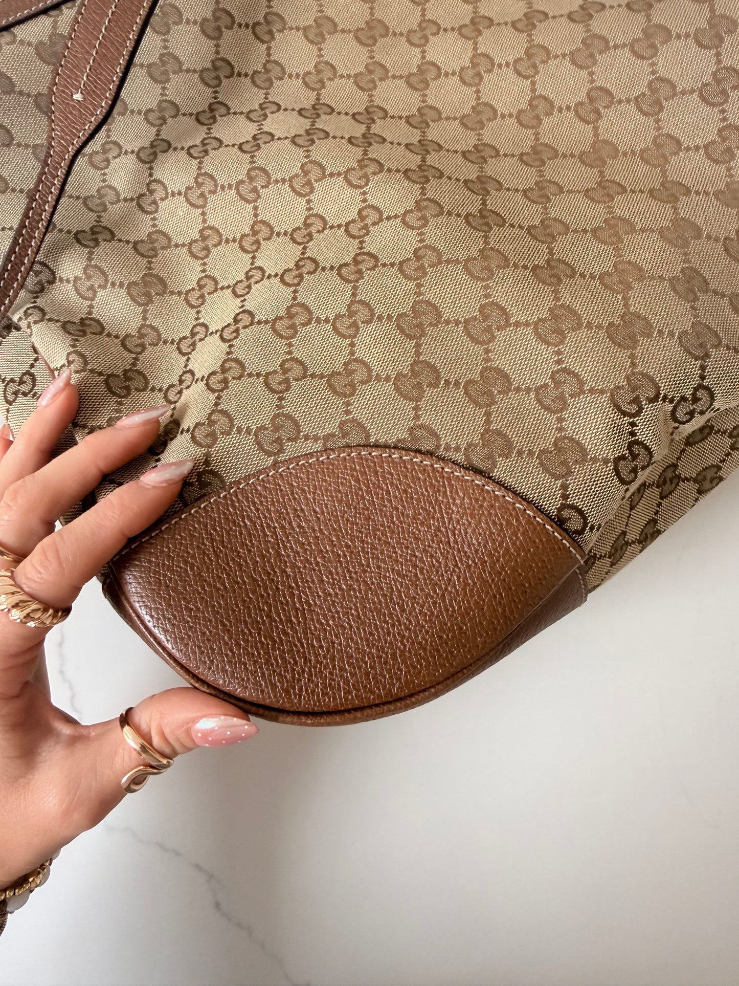 Gucci B Hobo Shoulder Bag