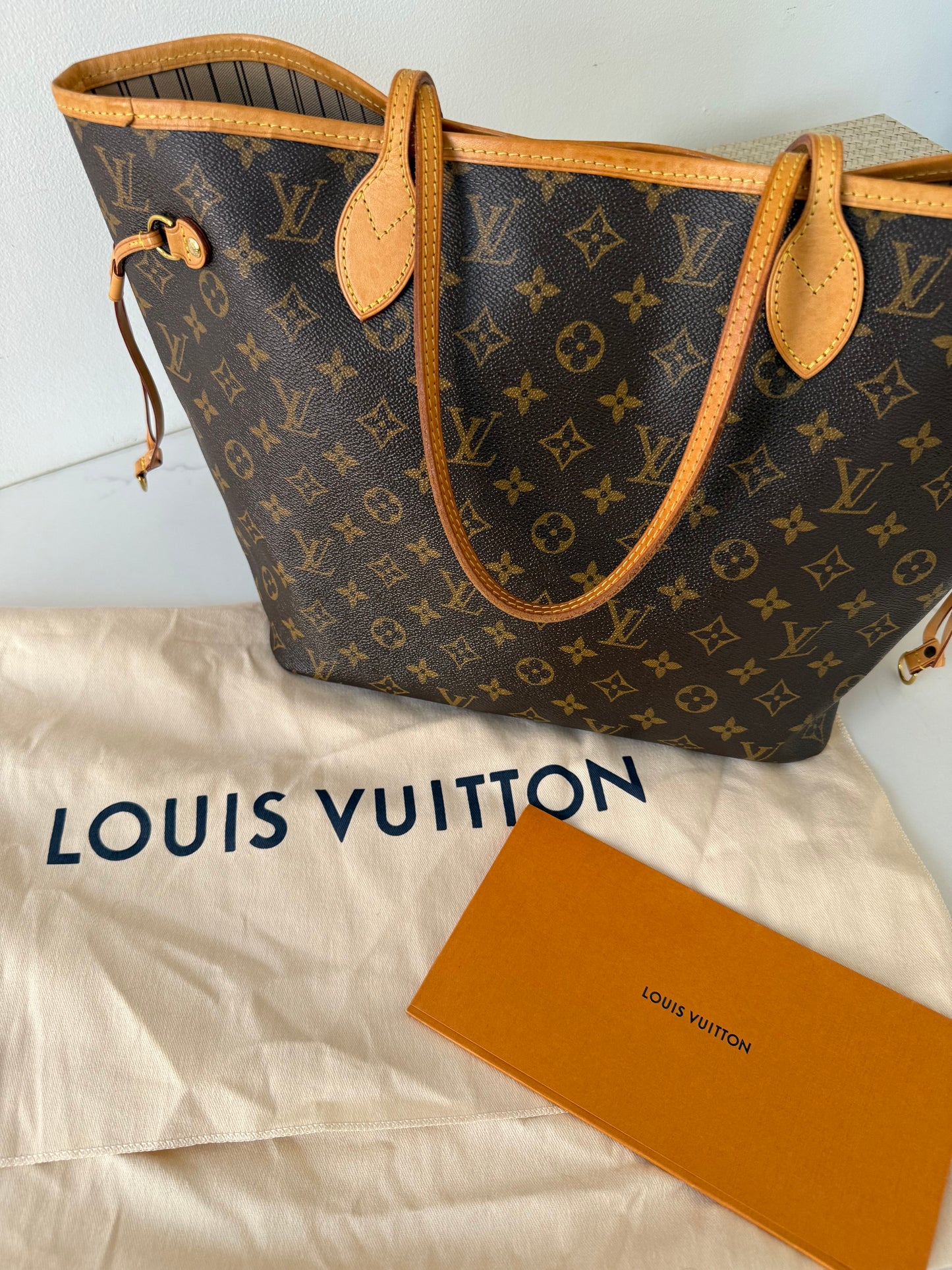 Louis Vuitton Neverfull MM