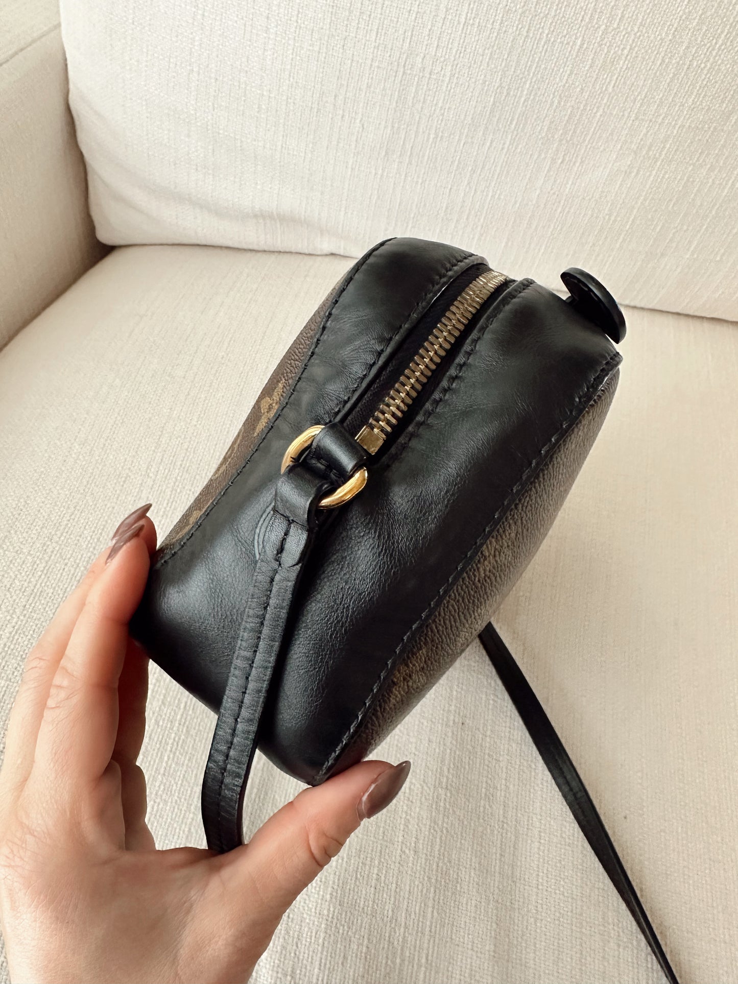 Louis Vuitton Saintonge Handbag
