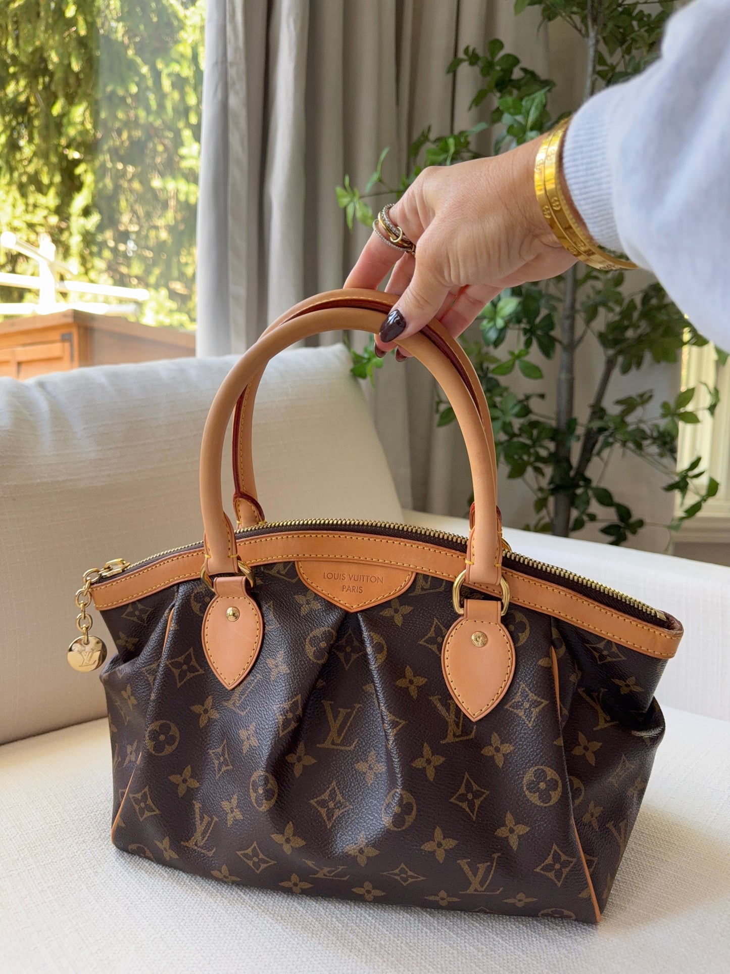 Tivoli Handbag Monogram
Canvas PM