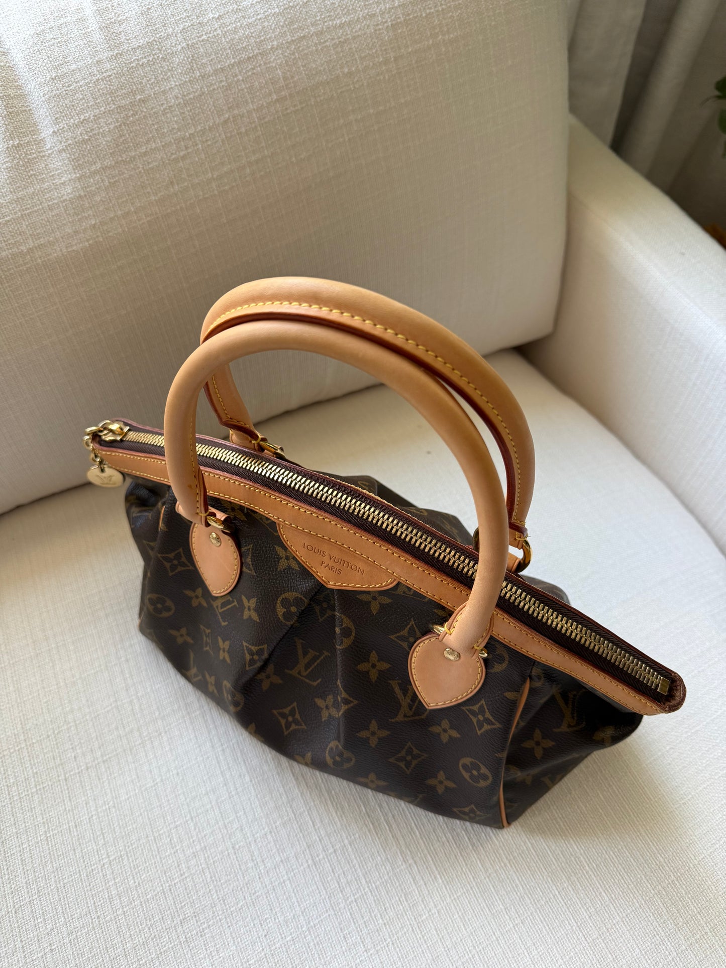 Tivoli Handbag Monogram
Canvas PM