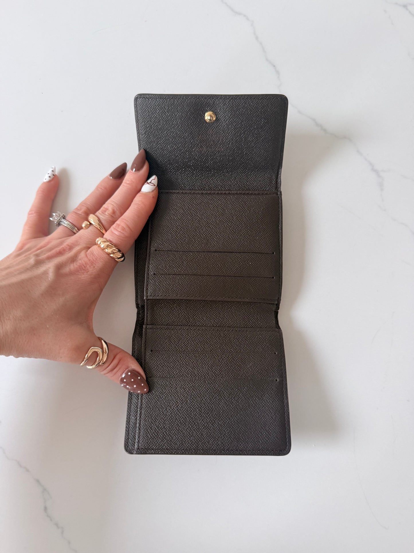 Louis Vuitton Tri-fold Elise wallet