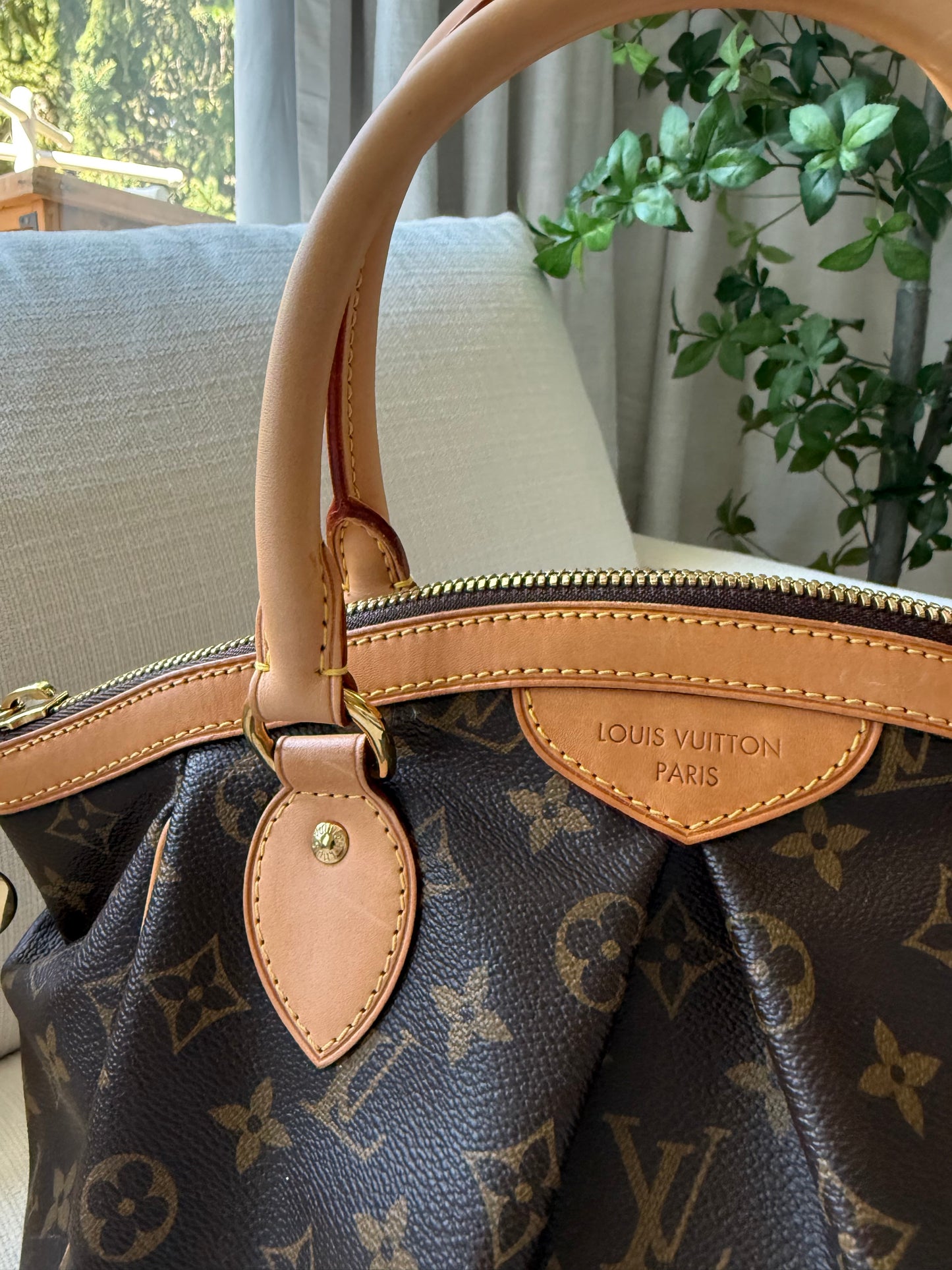 Tivoli Handbag Monogram
Canvas PM