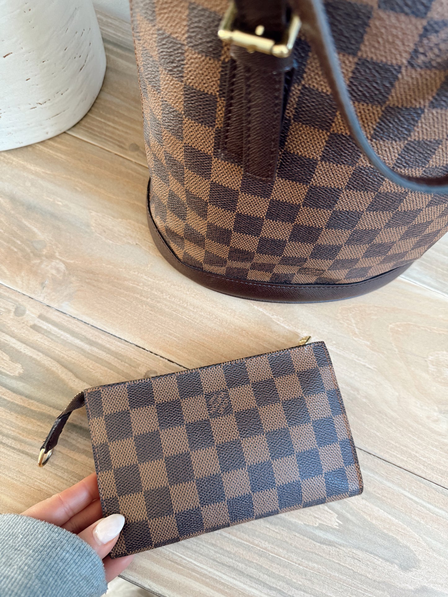 Louis Vuitton Bucket Bag Ebene