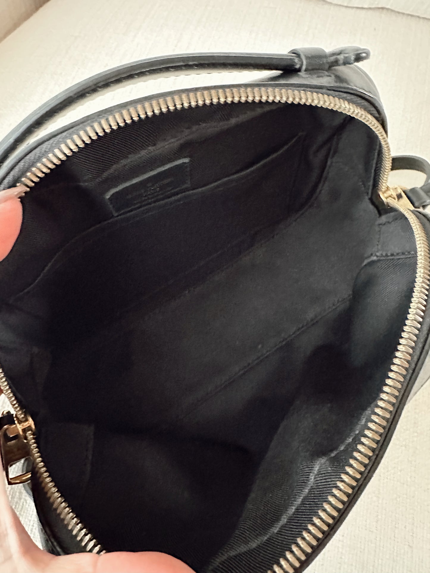 Louis Vuitton Saintonge Handbag