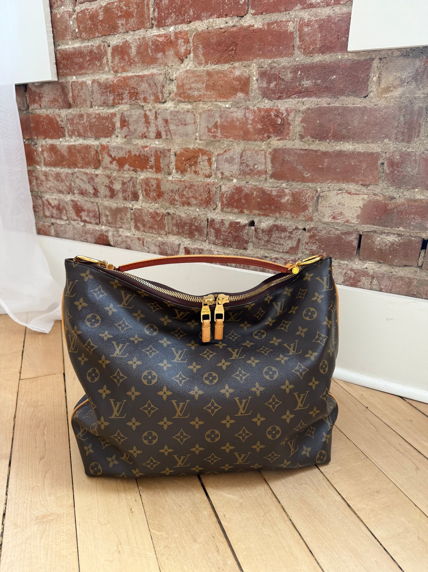 Louis Vuitton Monogram Sully MM