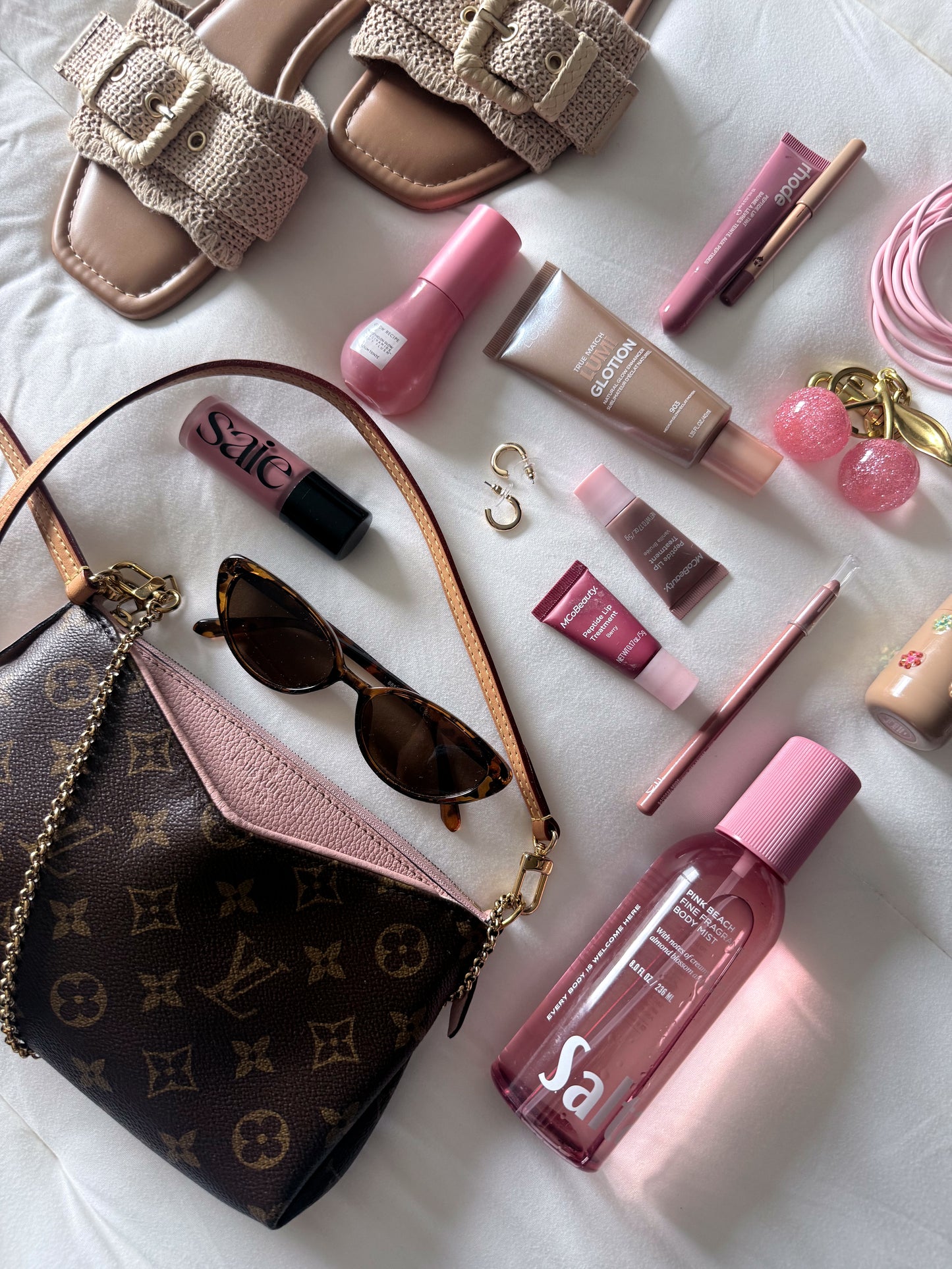 Louis Vuitton Monogram Pallas Clutch Rose Poudre