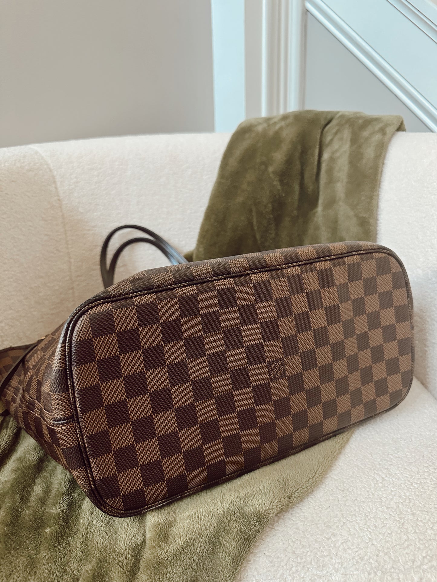 Louis Vuitton Neverfull MM Damier Ebene