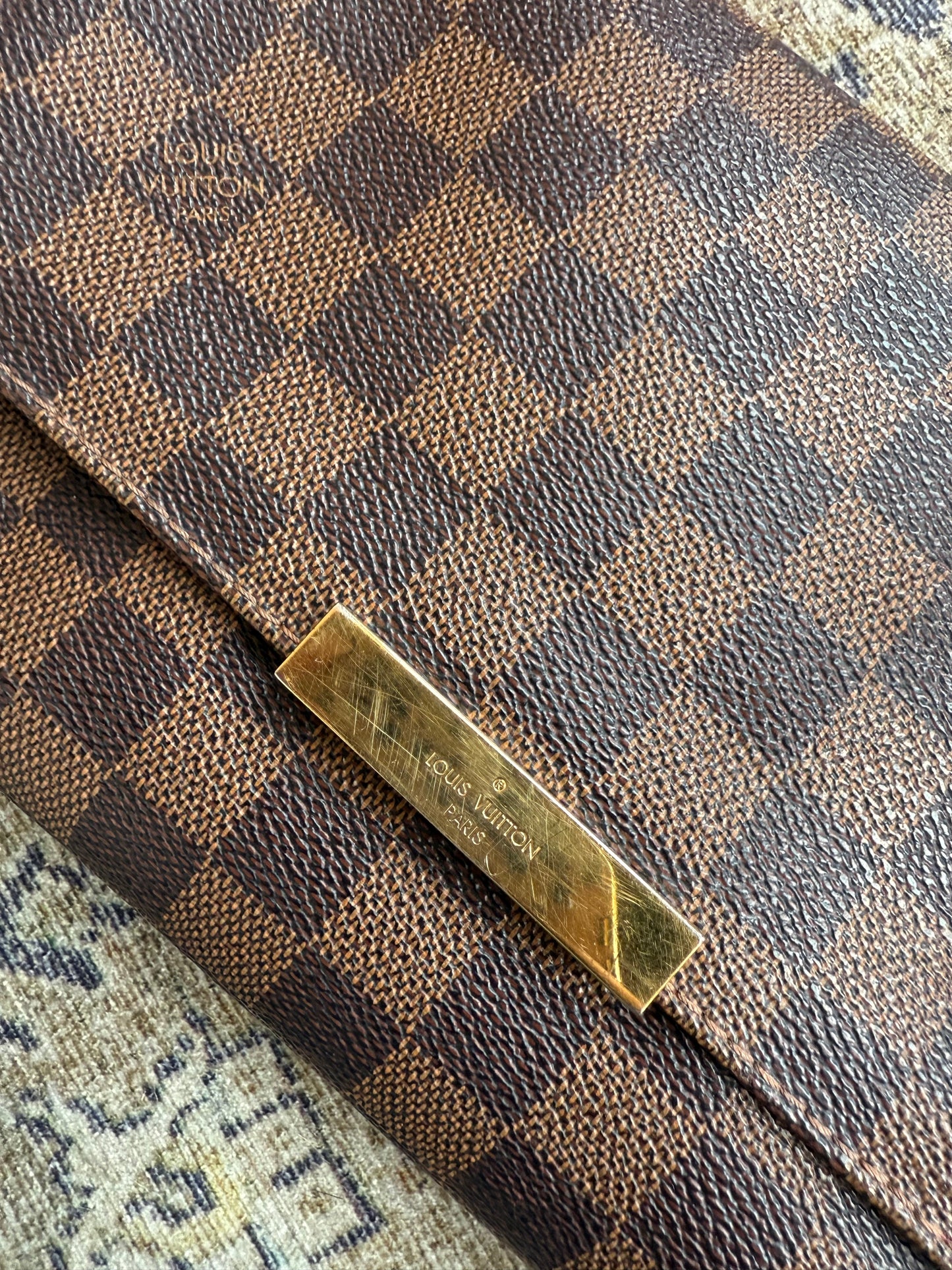Louis Vuitton Favorite MM Damier Ebene