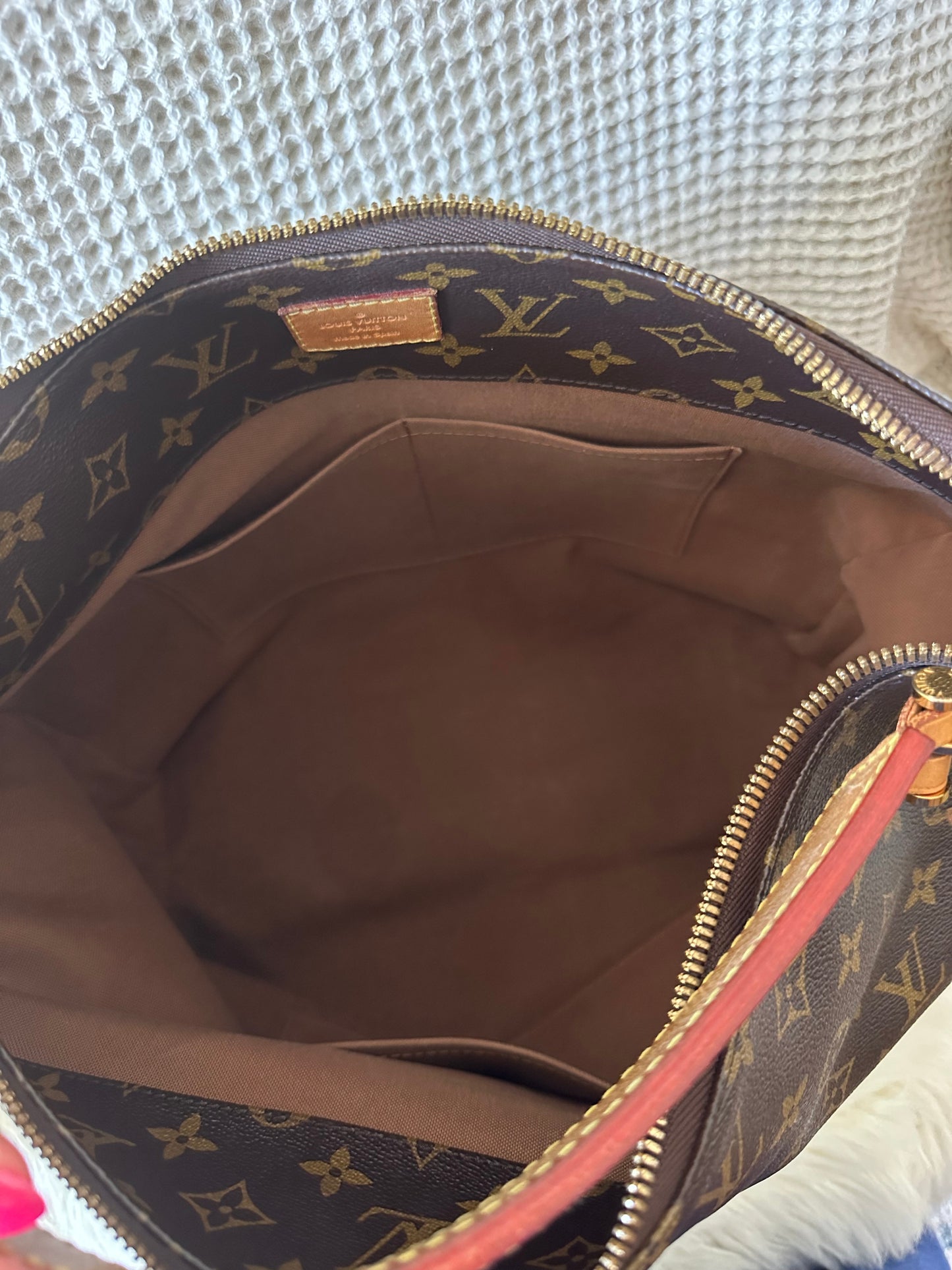 Louis Vuitton Sully MM Monogram