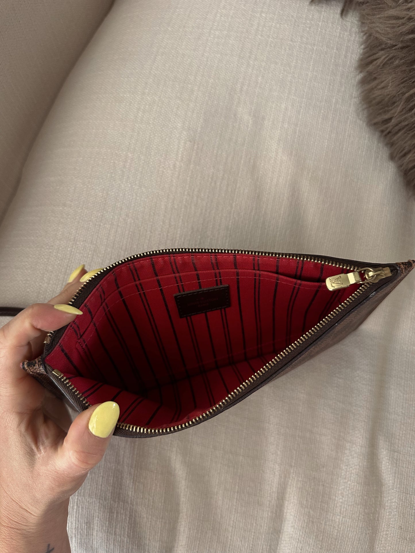 Louis Vuitton Neverfull Wristlet Damier Ebene