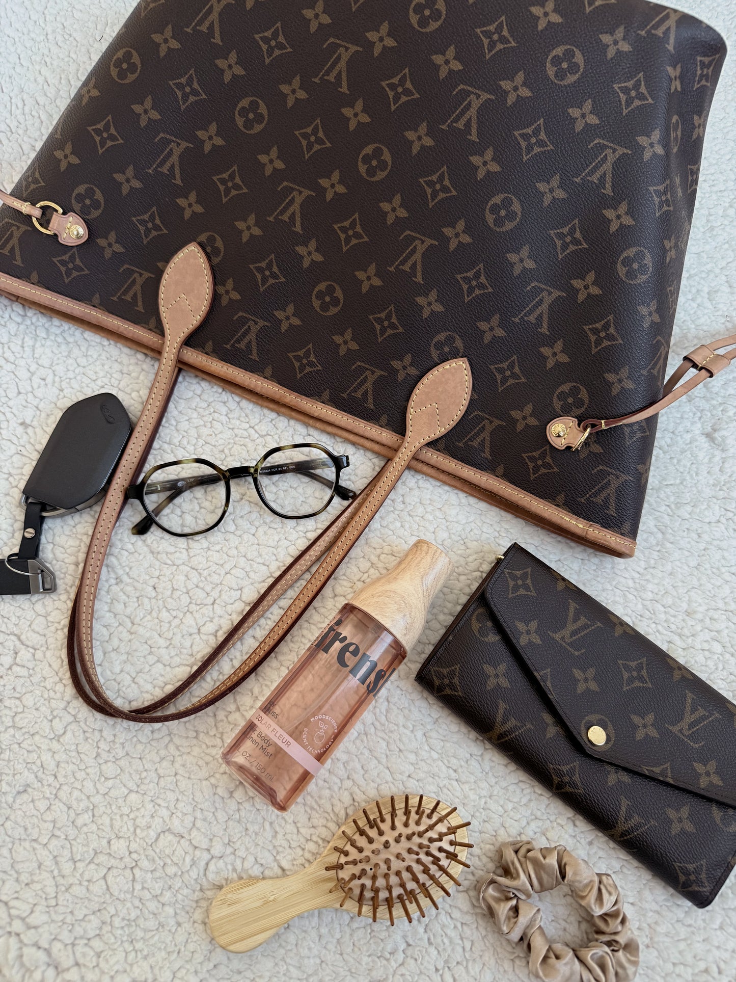 Louis Vuitton Neverfull Monogram MM