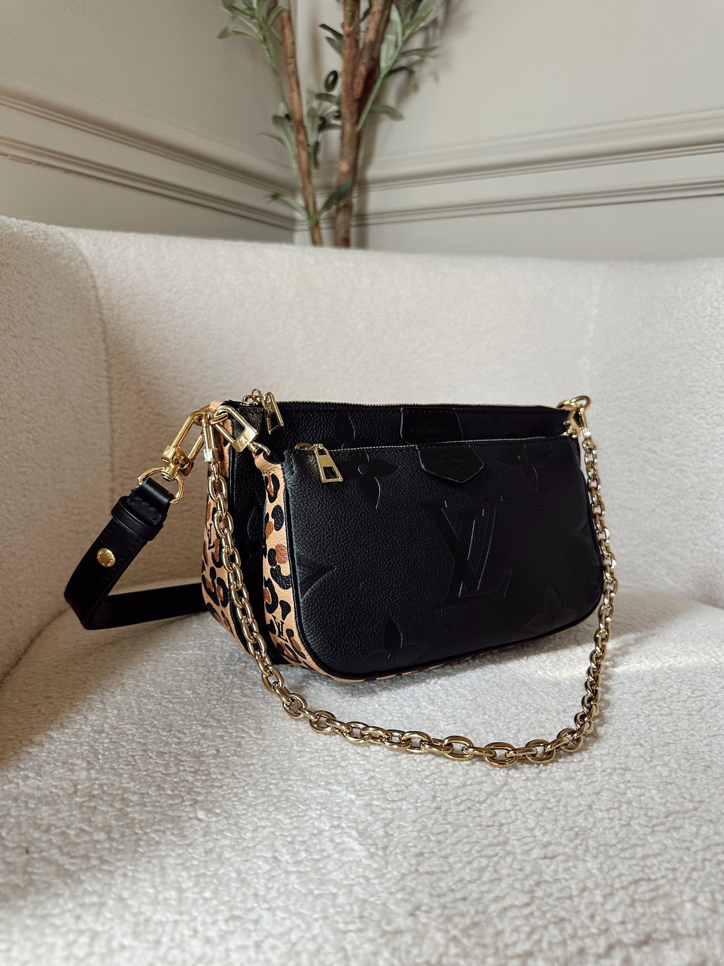 Louis Vuitton Multi Pochette Accessoires Wild At Heart