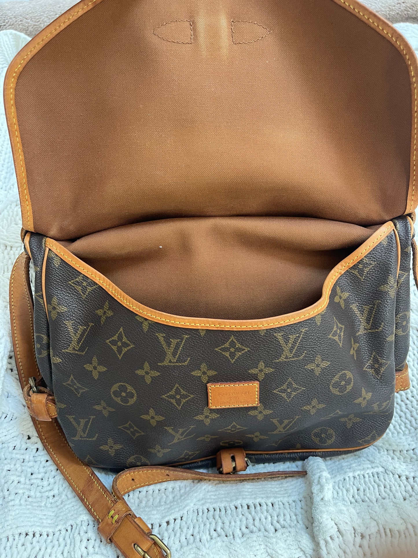 Louis Vuitton Saumur 30 Monogram