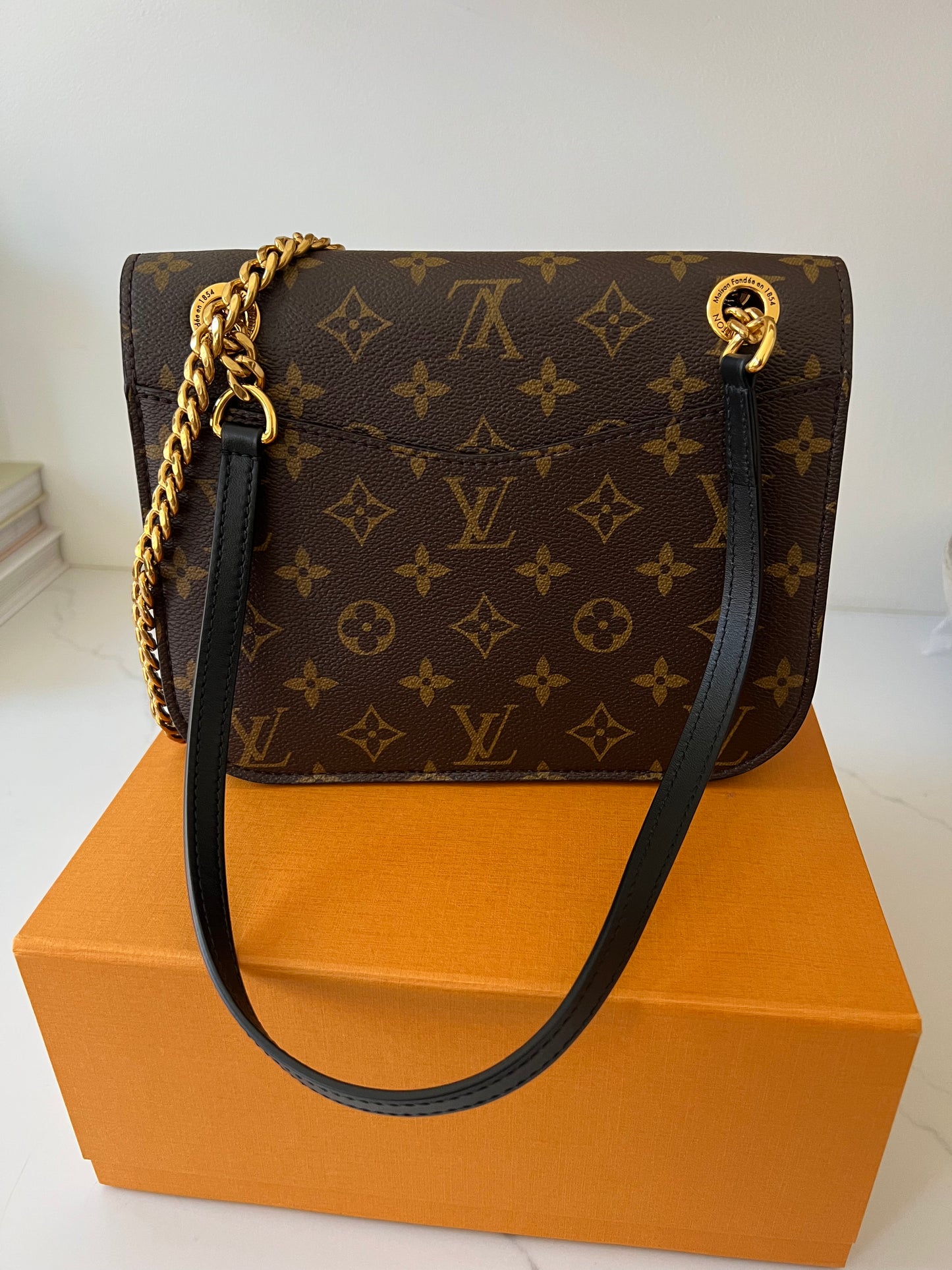 Louis Vuitton Passy