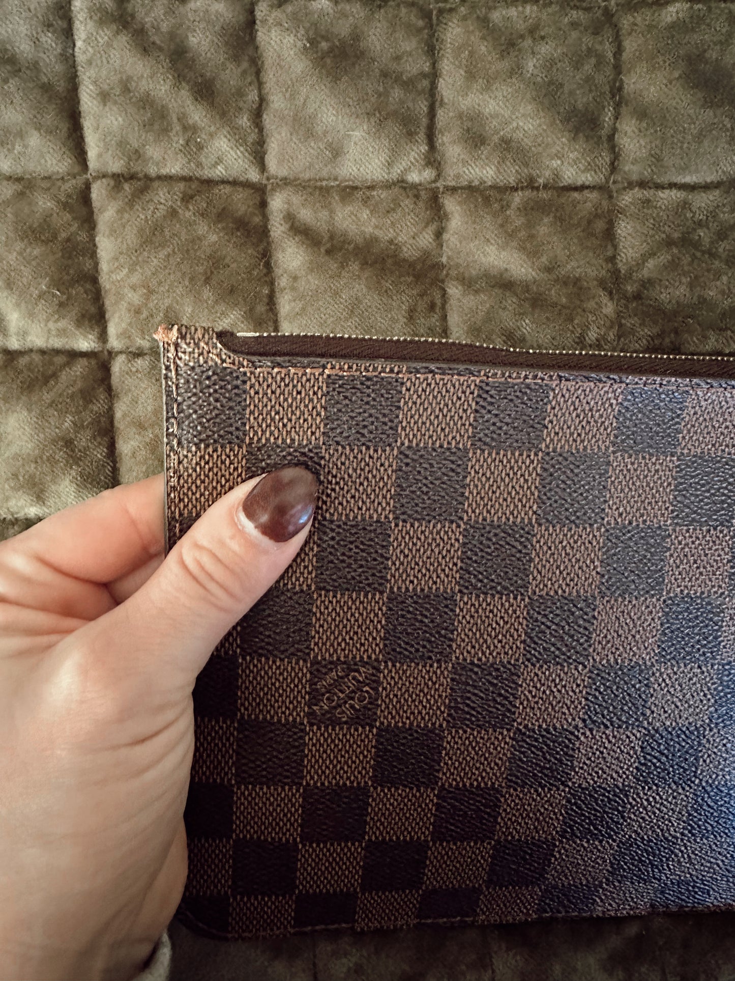 Louis Vuitton Neverfull Wristlet Damier Ebene Cherry