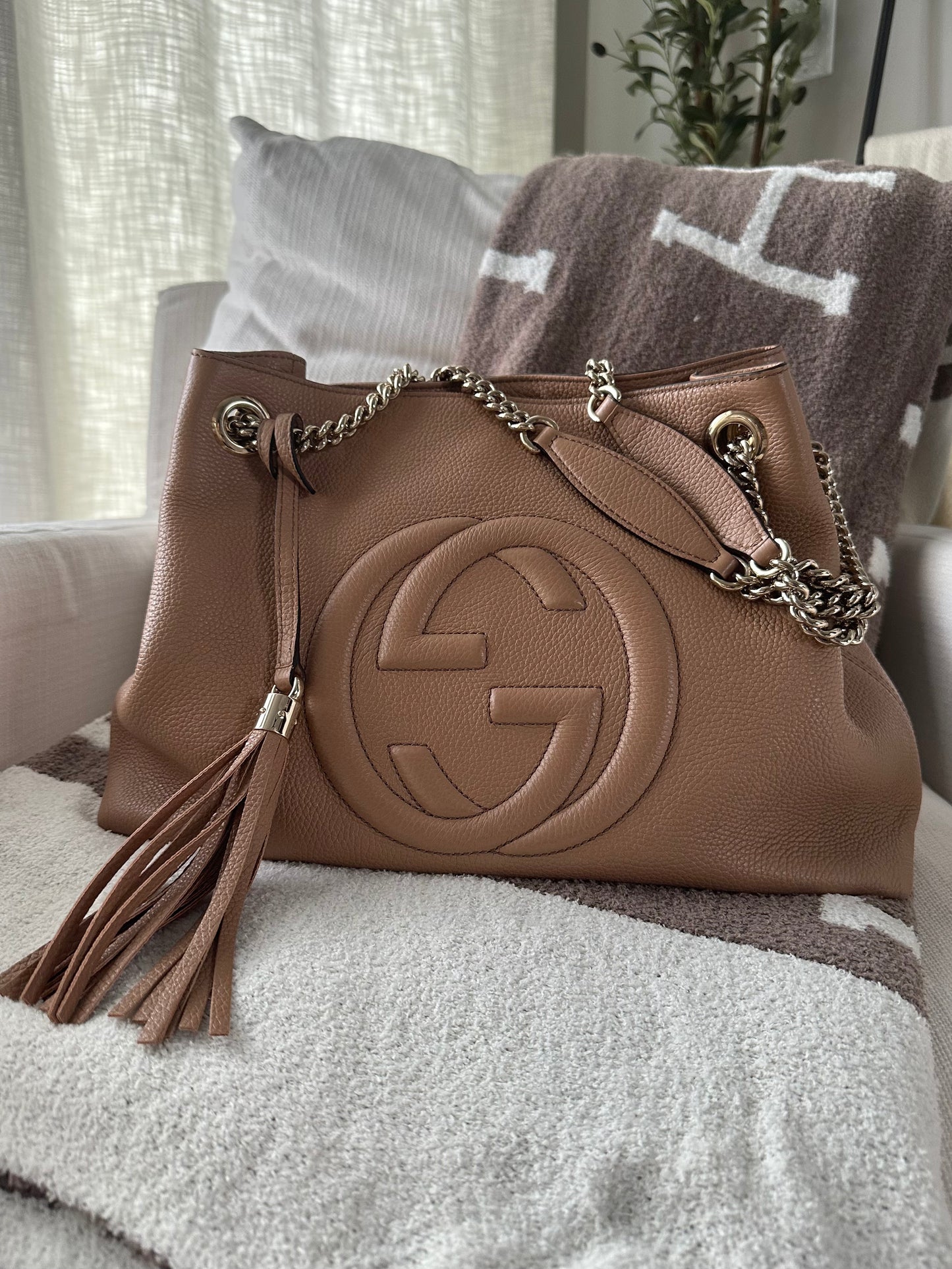 Gucci Soho Chain Strap Tote