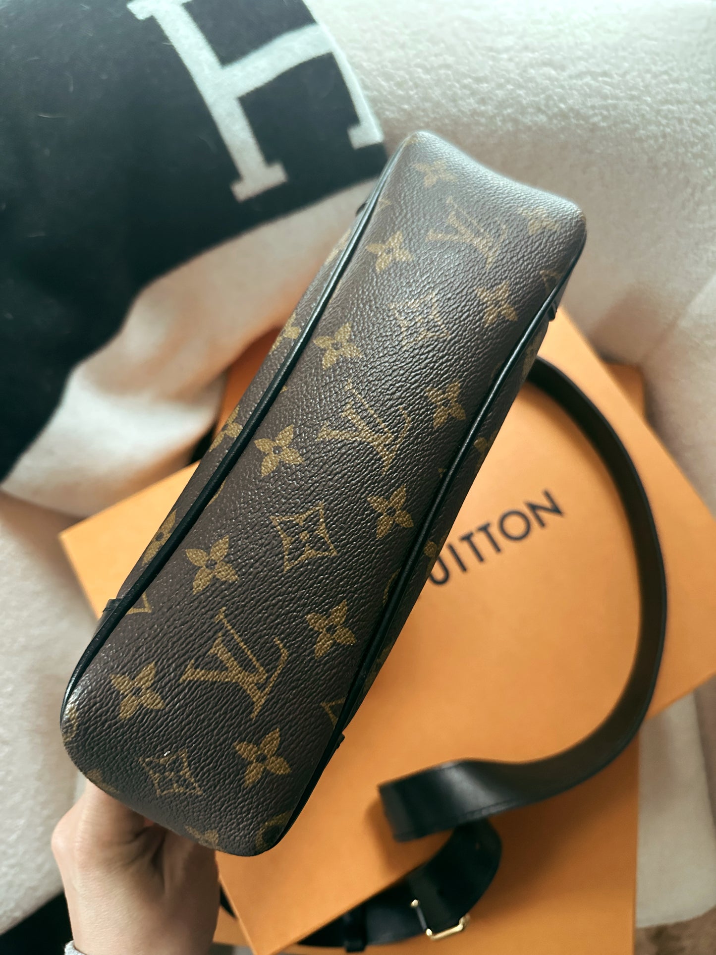 Louis Vuitton Odeon NM PM Noir