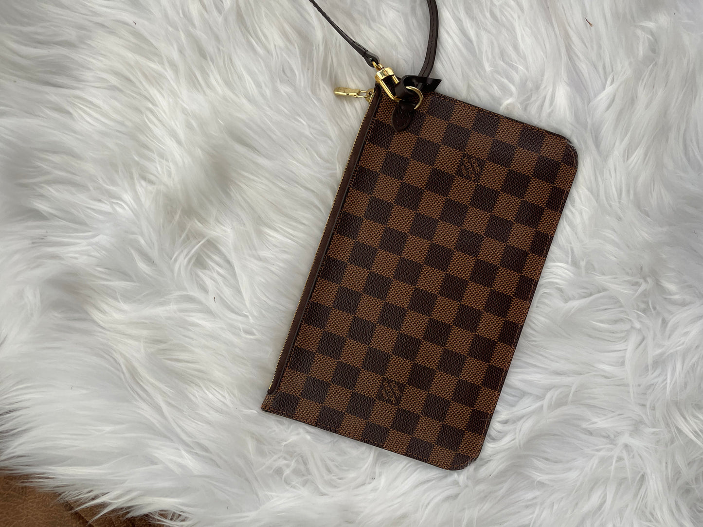 Louis Vuitton Neverfull Wristlet Damier Ebene