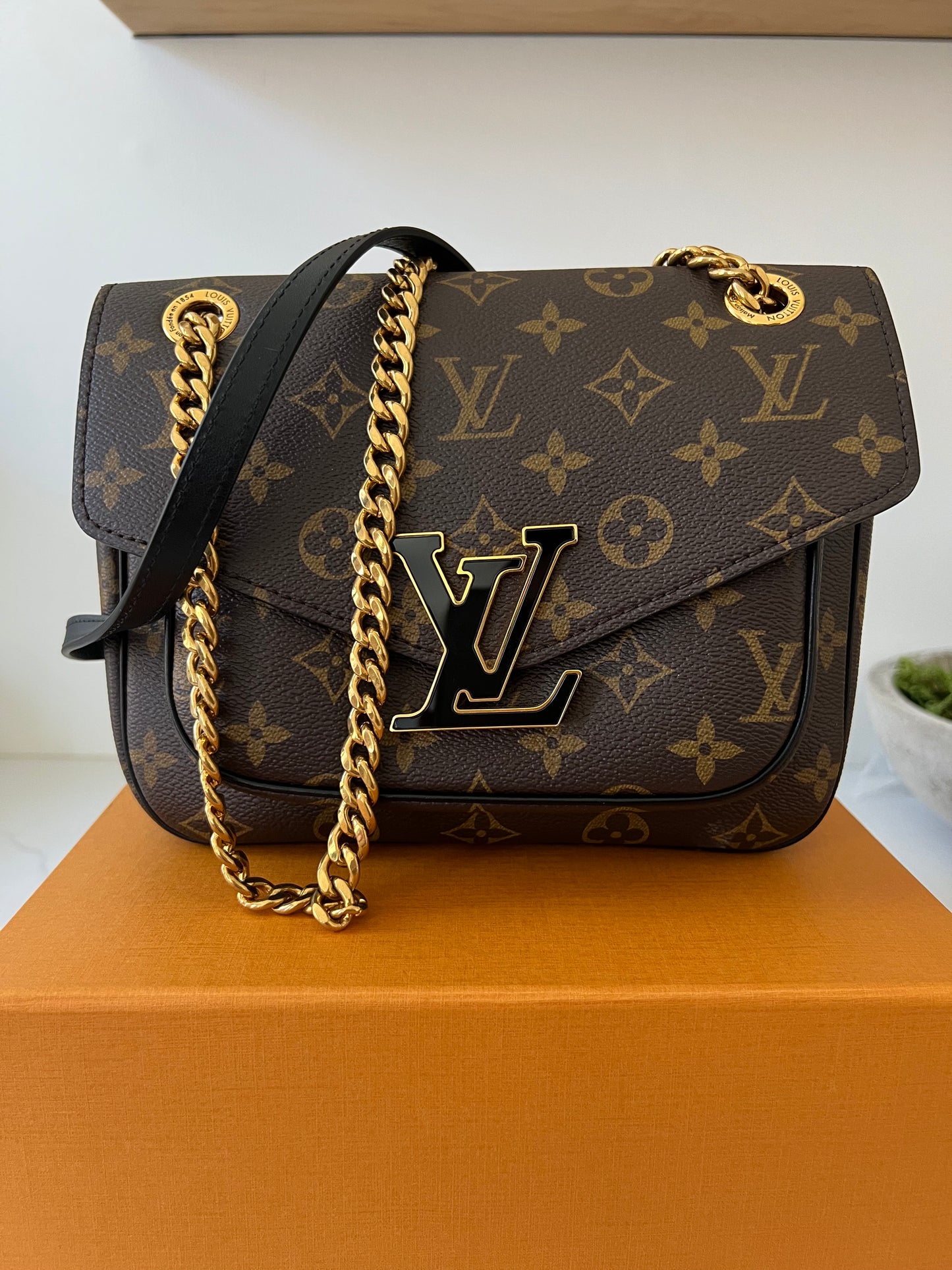 Louis Vuitton Passy