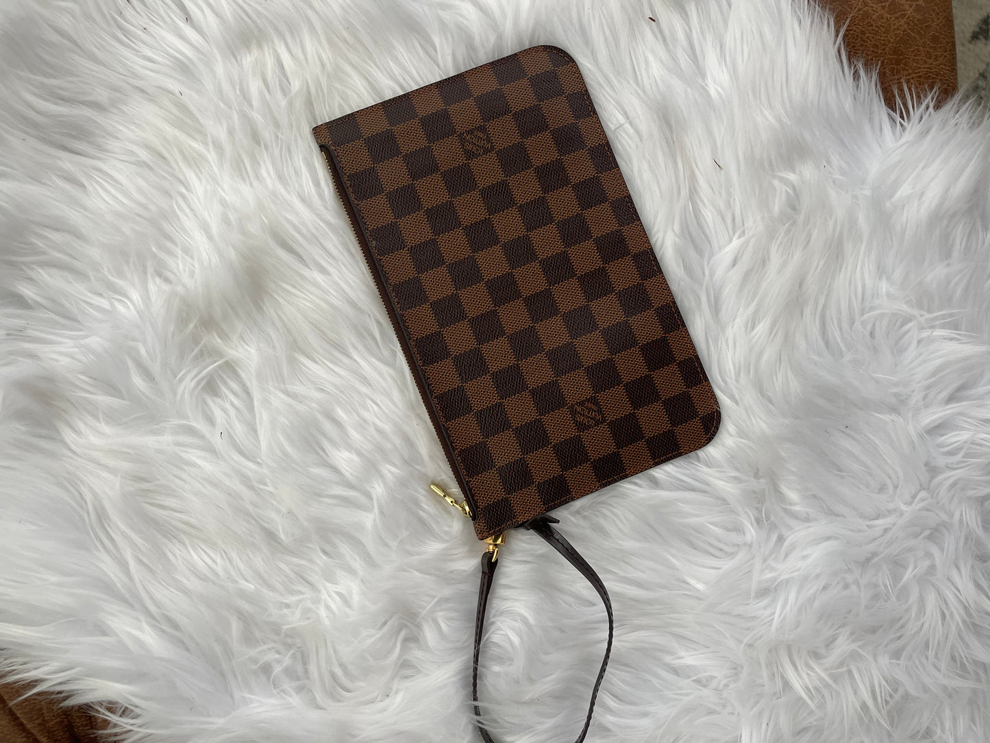 Louis Vuitton Neverfull Wristlet Damier Ebene