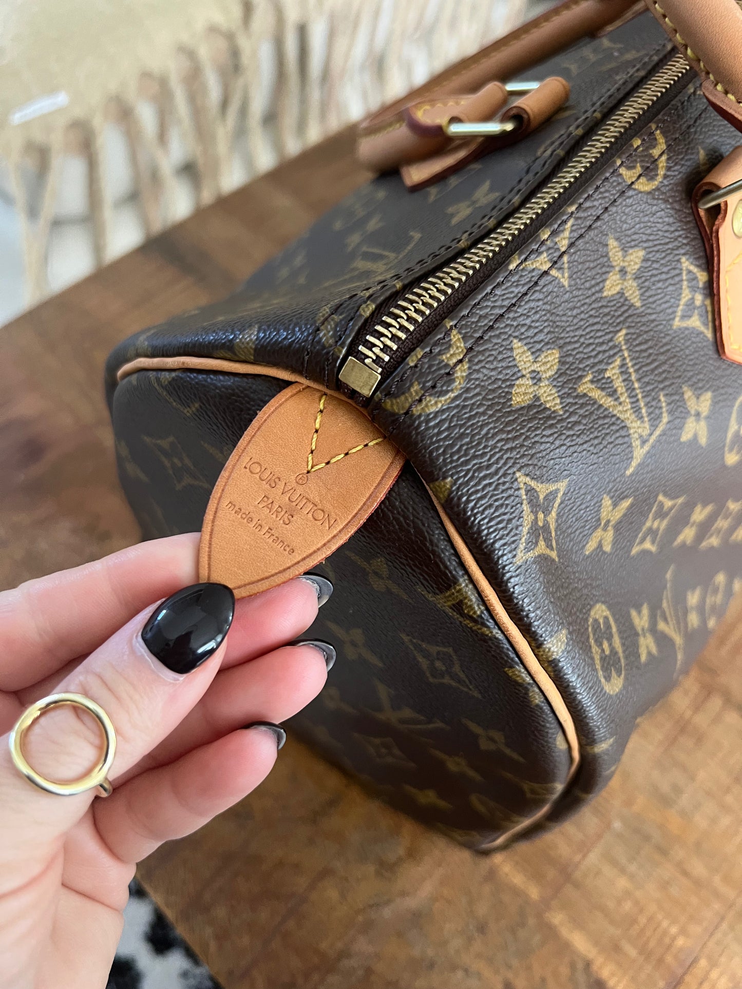 Louis Vuitton Speedy 35