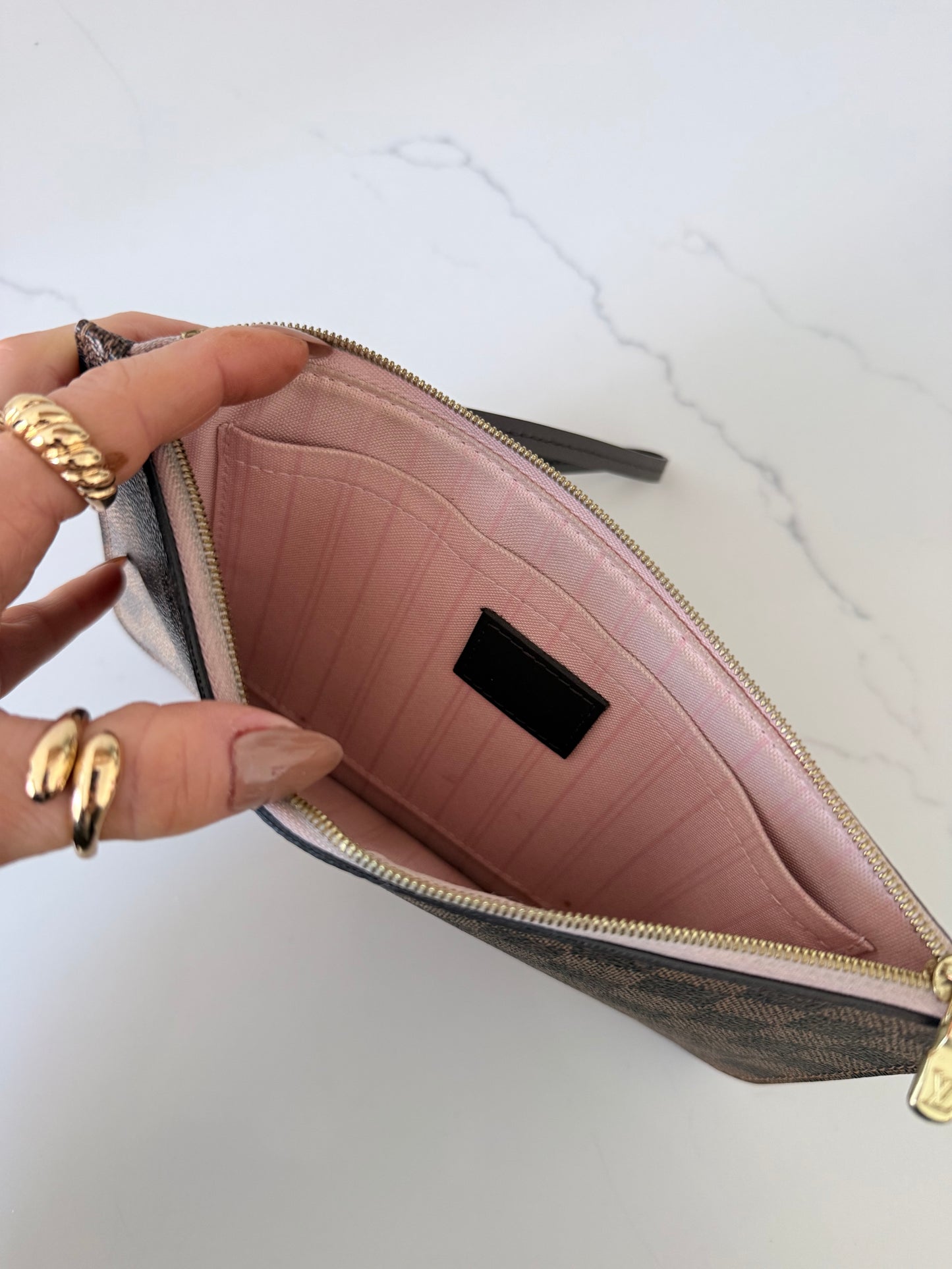 Louis Vuitton Wristlet Damier Ebene Ballerine