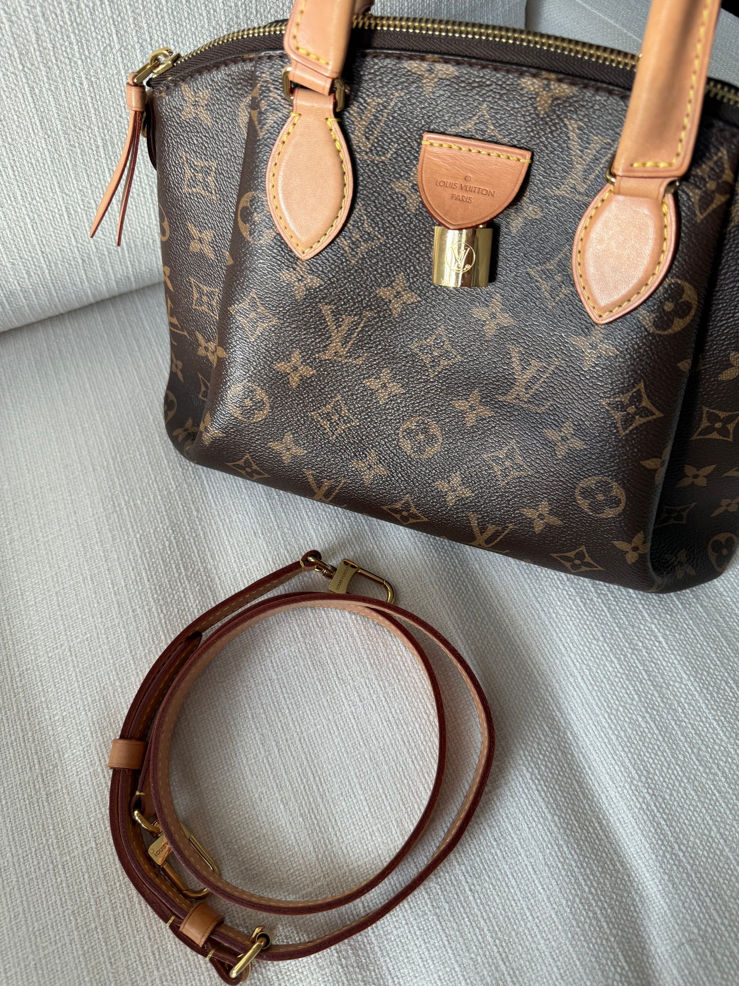 Louis Vuitton Rivoli PM Monogram