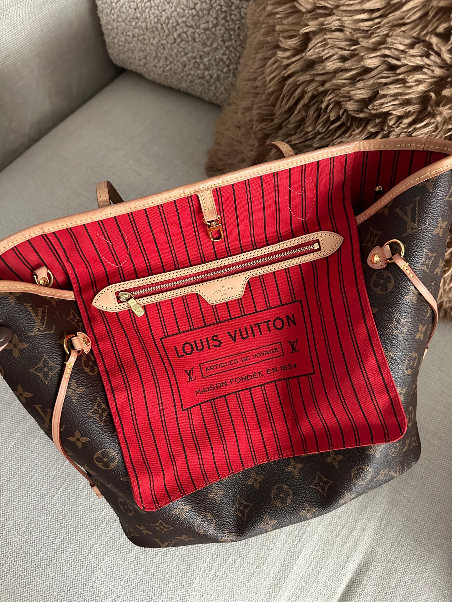 Louis Vuitton Neverfull MM Monogram