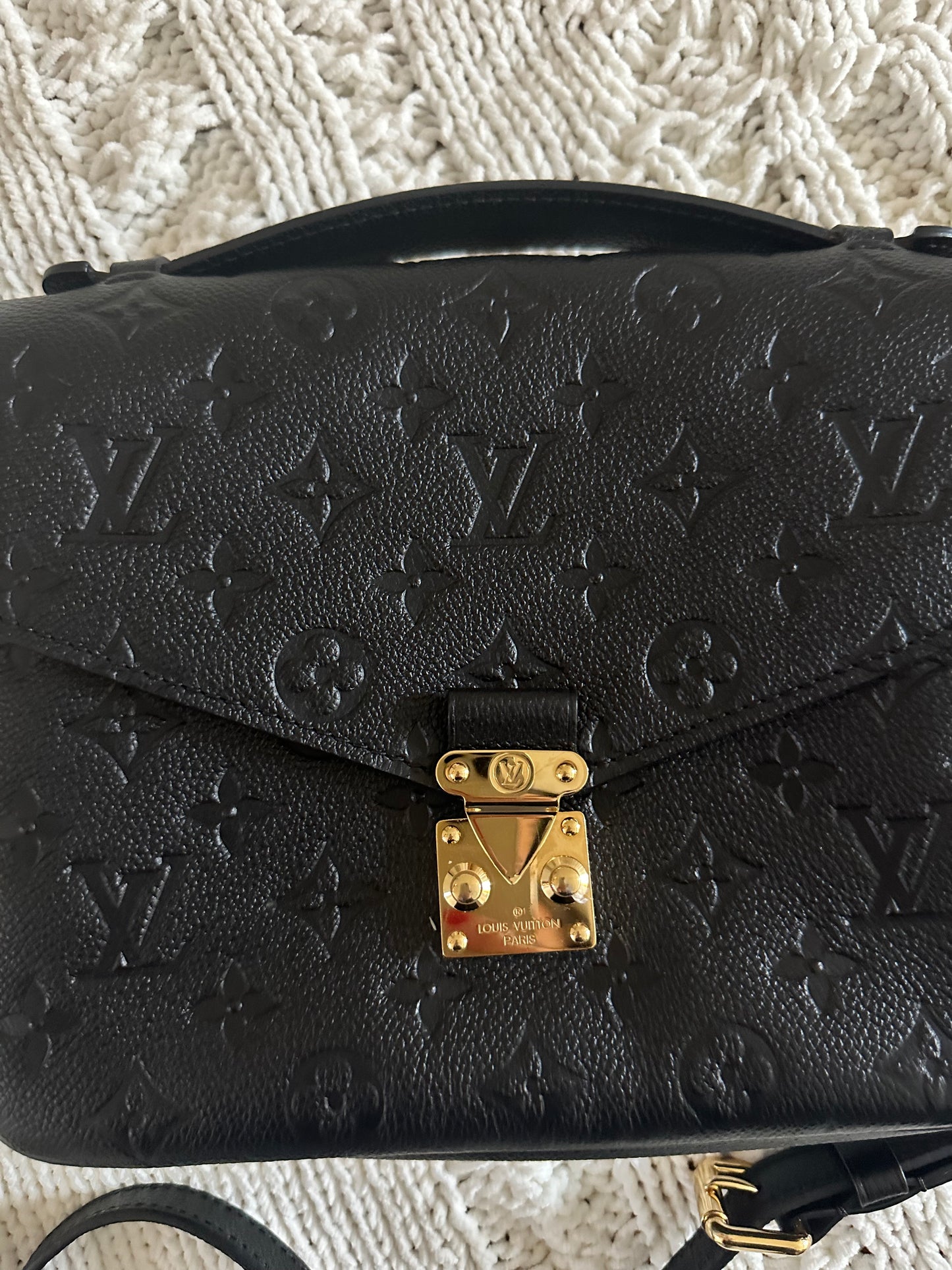 Louis Vuitton Pochette Metis Empreinte