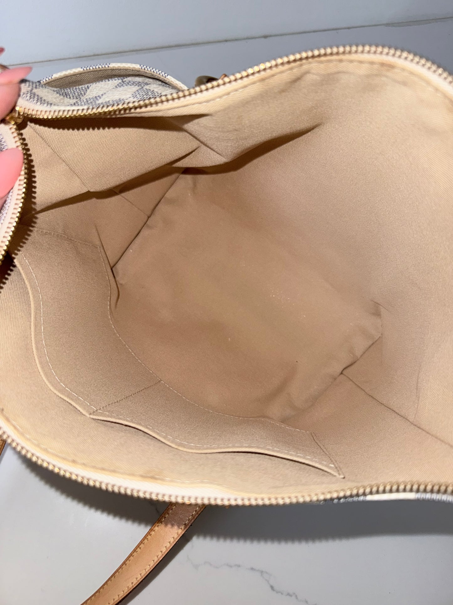 Louis Vuitton Azur Totally PM