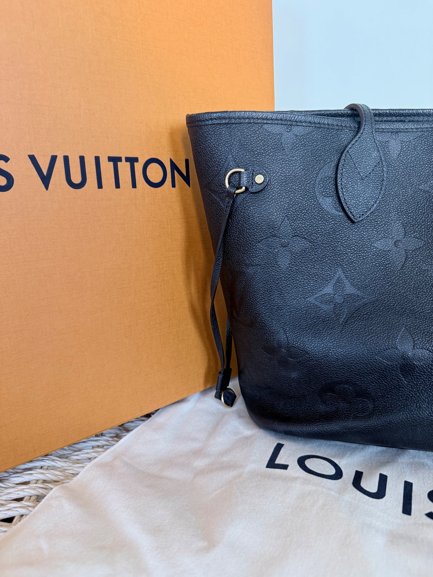 Louis Vuitton Neverfull Monogram Empreinte Leather MM