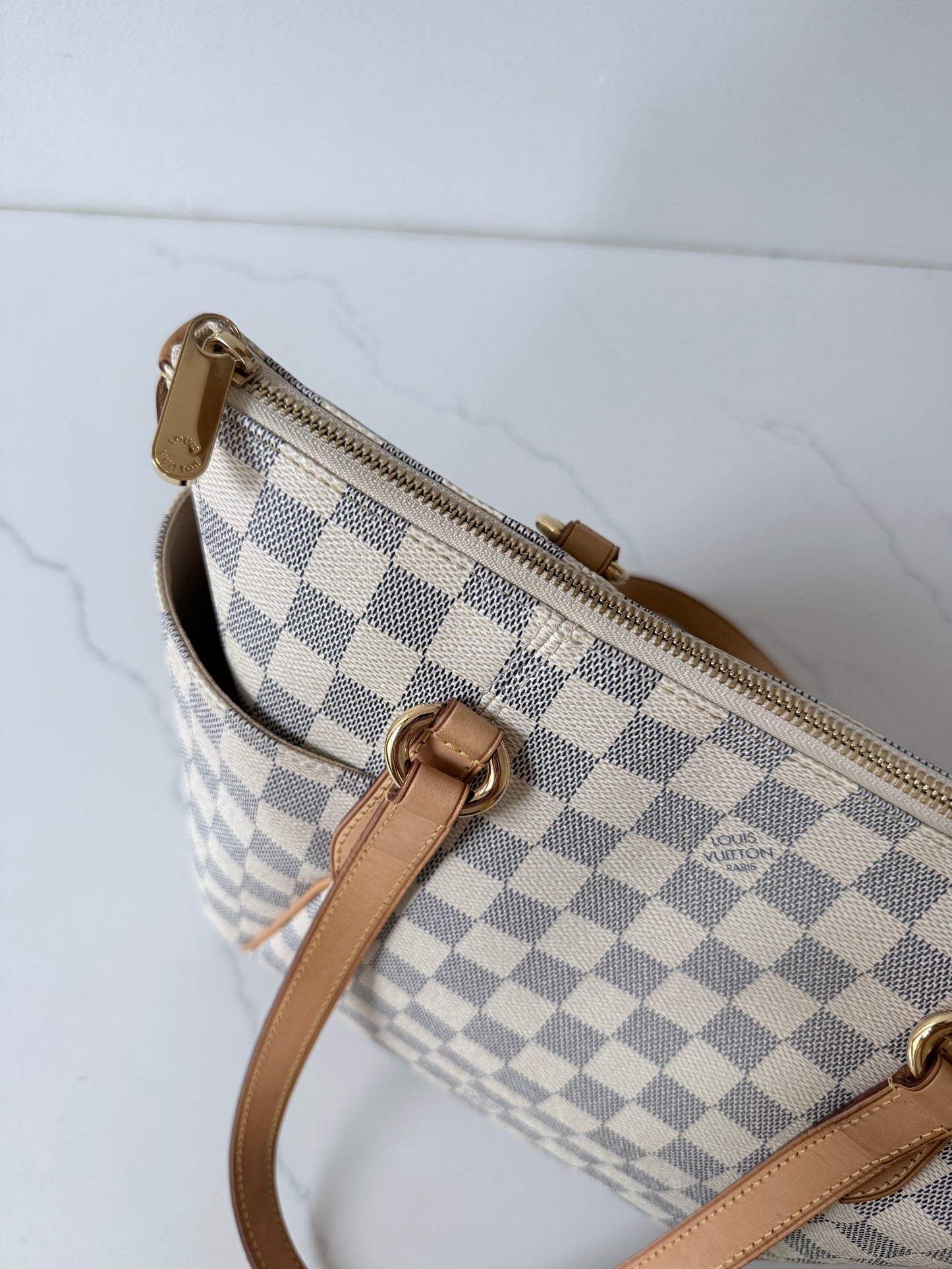Louis Vuitton Azur Totally PM