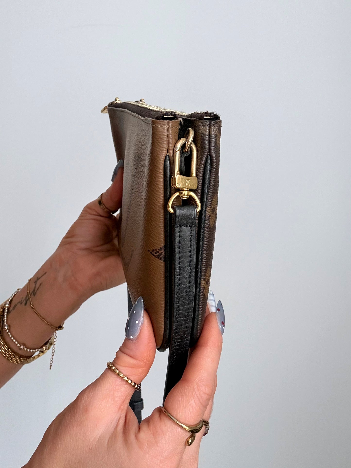 Louis Vuitton Reverse Monogram Giant Double Zip Pochette