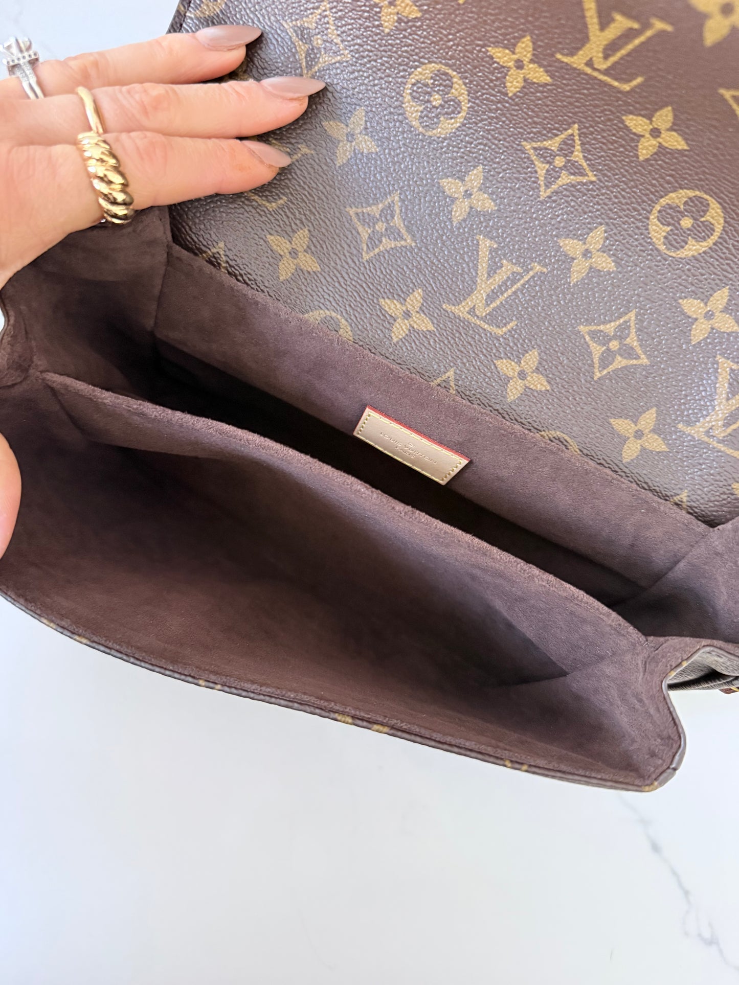 Louis Vuitton Pochette Métis Monogram