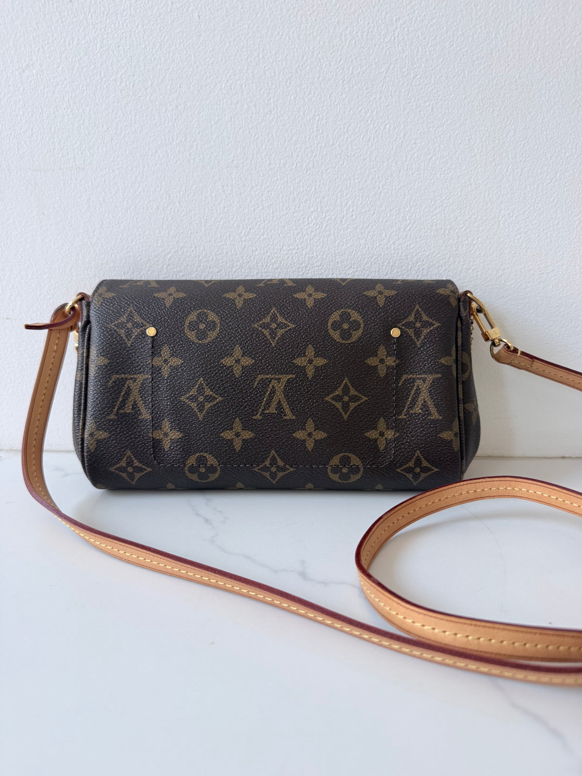 Louis Vuitton Favorite PM Monogram