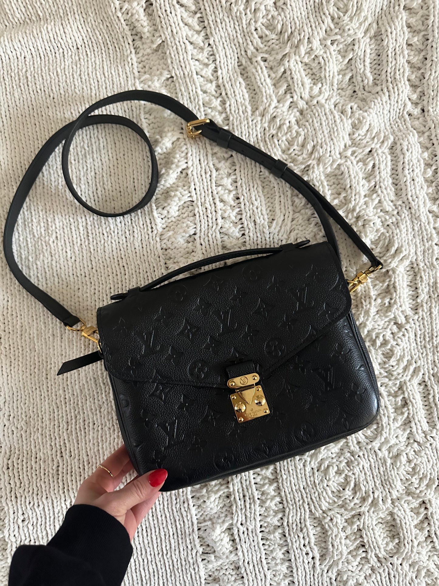 Louis Vuitton Pochette Metis Empreinte