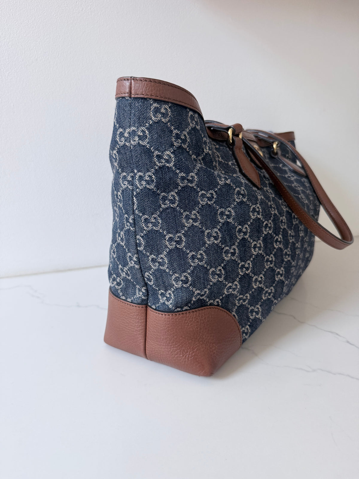 GUCCI New Denim GG Monogram Medium Ophidia Shopping Tote Blue