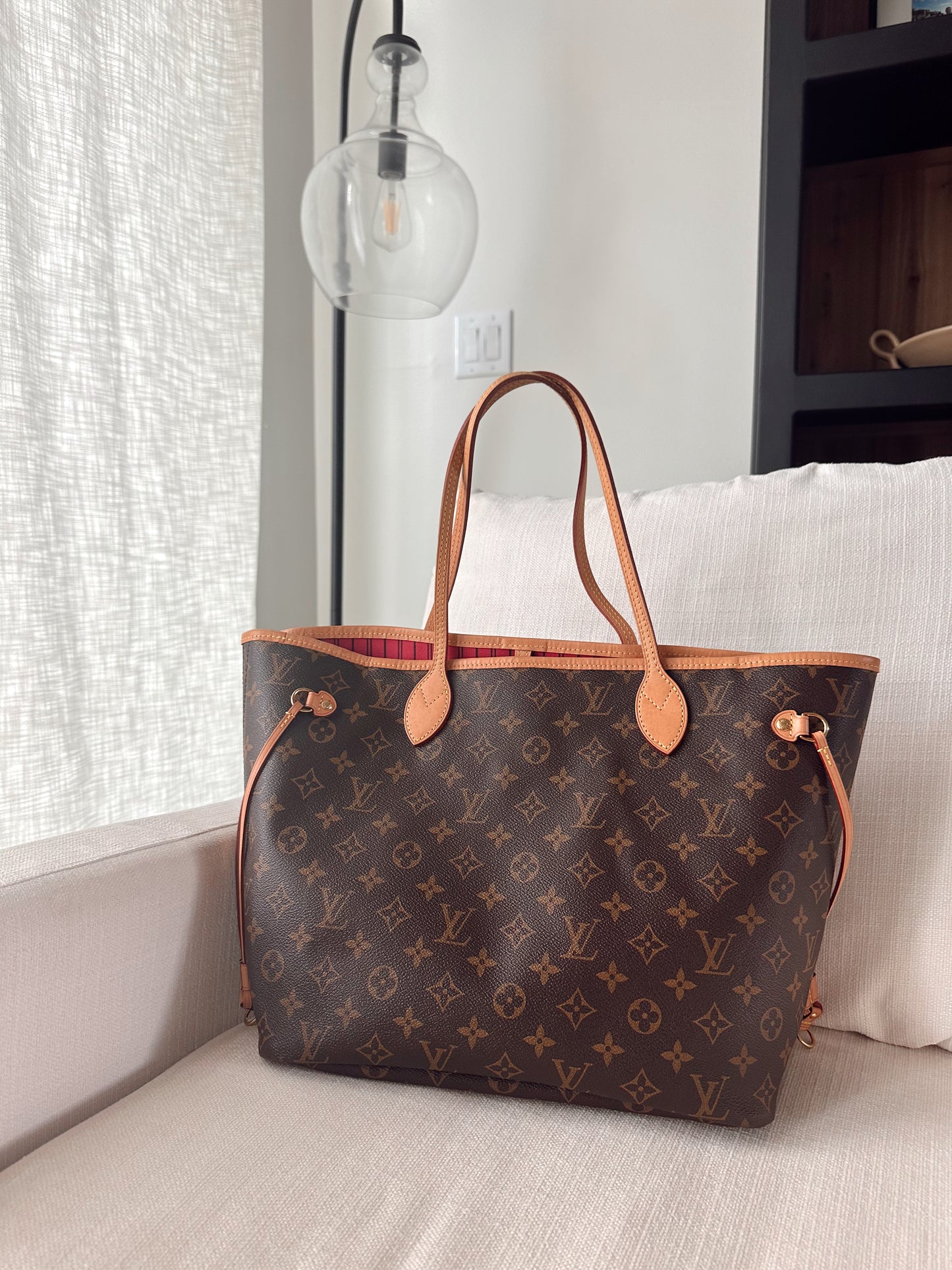 Louis Vuitton Neverfull MM Monogram