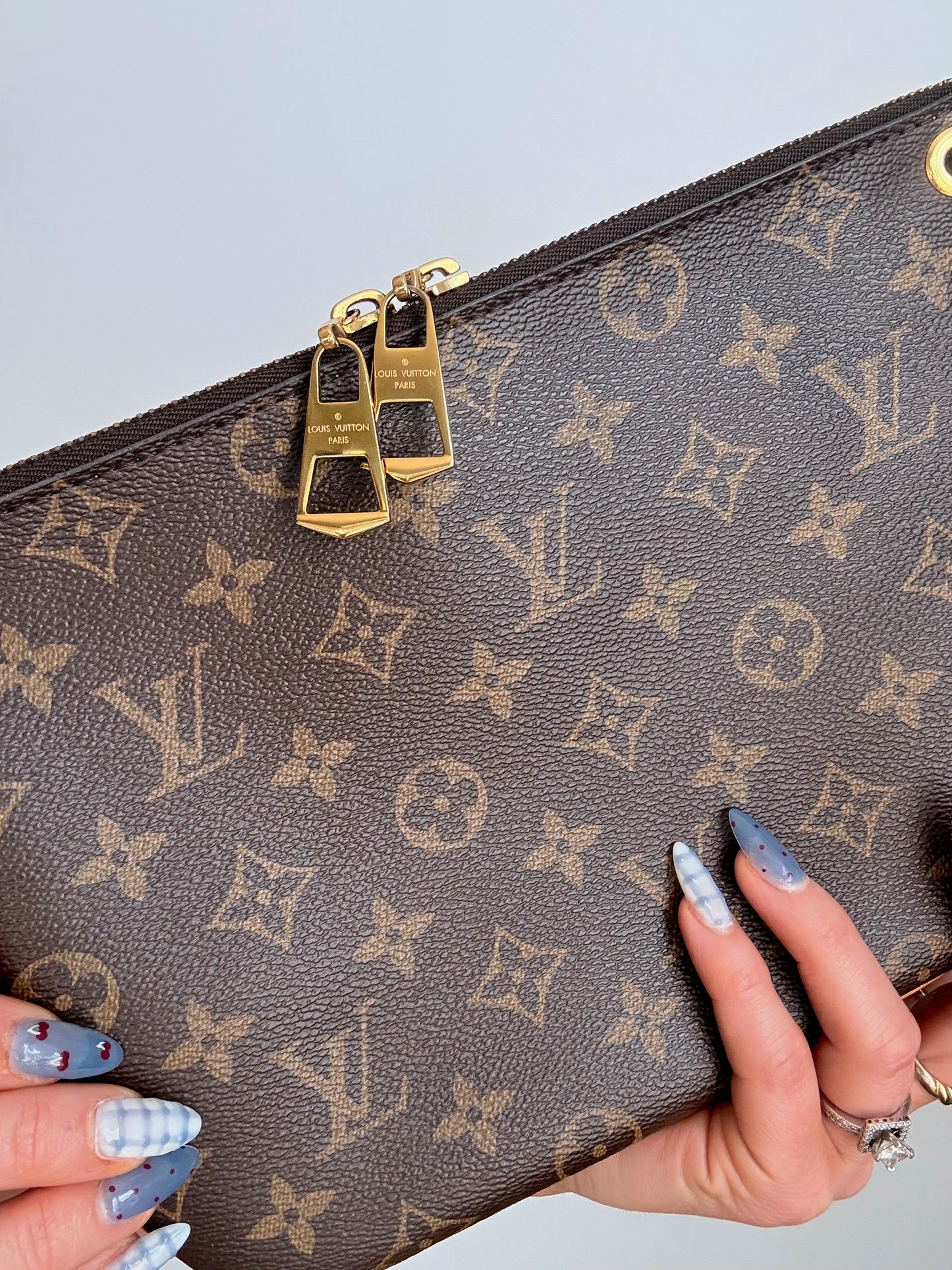 Louis Vuitton Monogram Lorette Vieux Rose