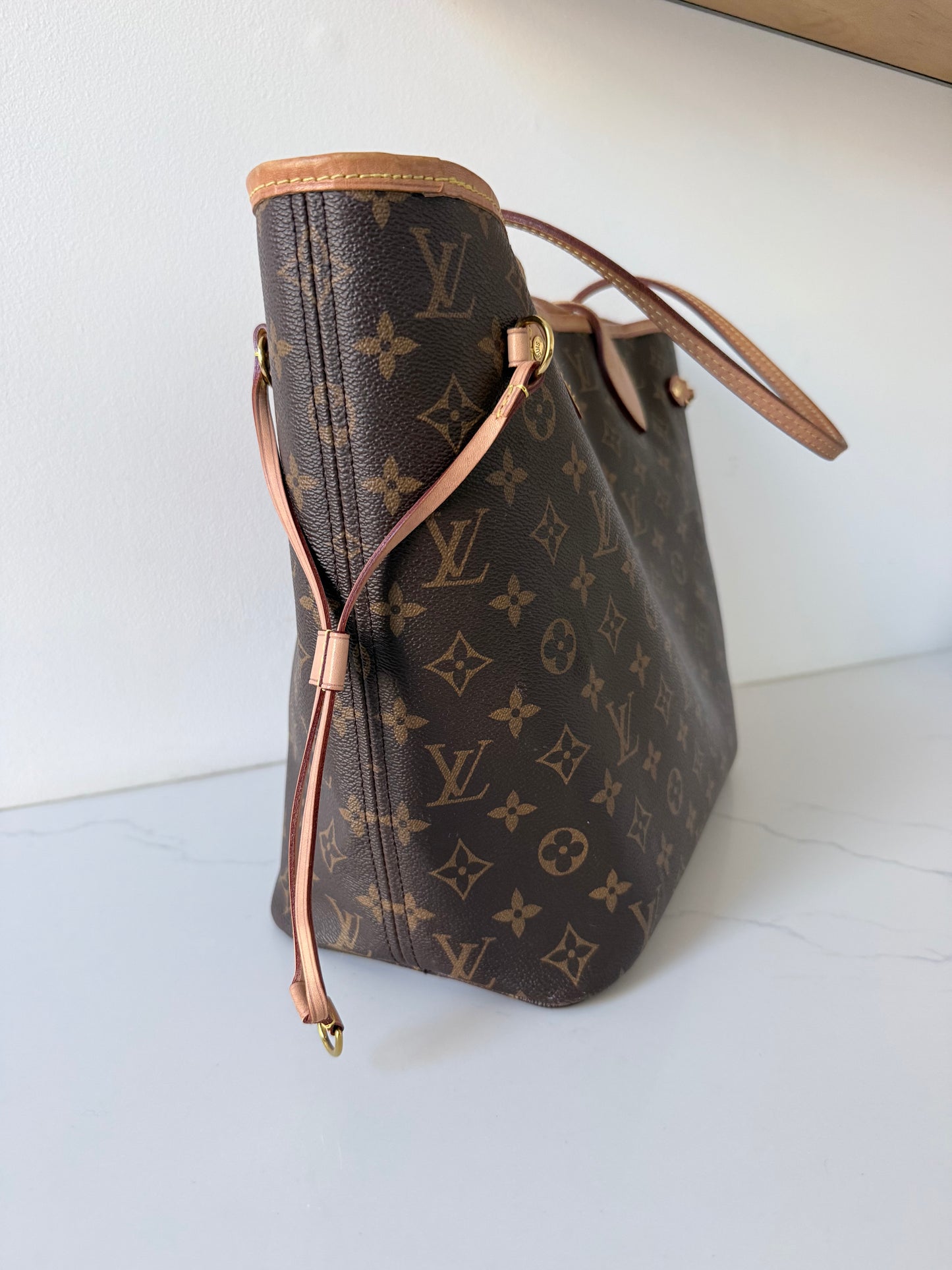 Louis Vuitton Neverfull Monogram MM