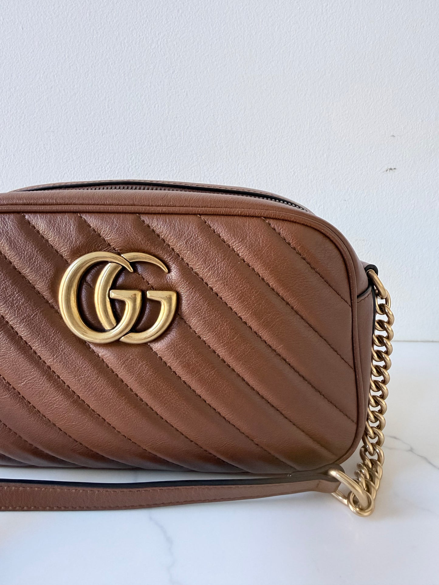 Gucci Glazed Marmont Camera Bag