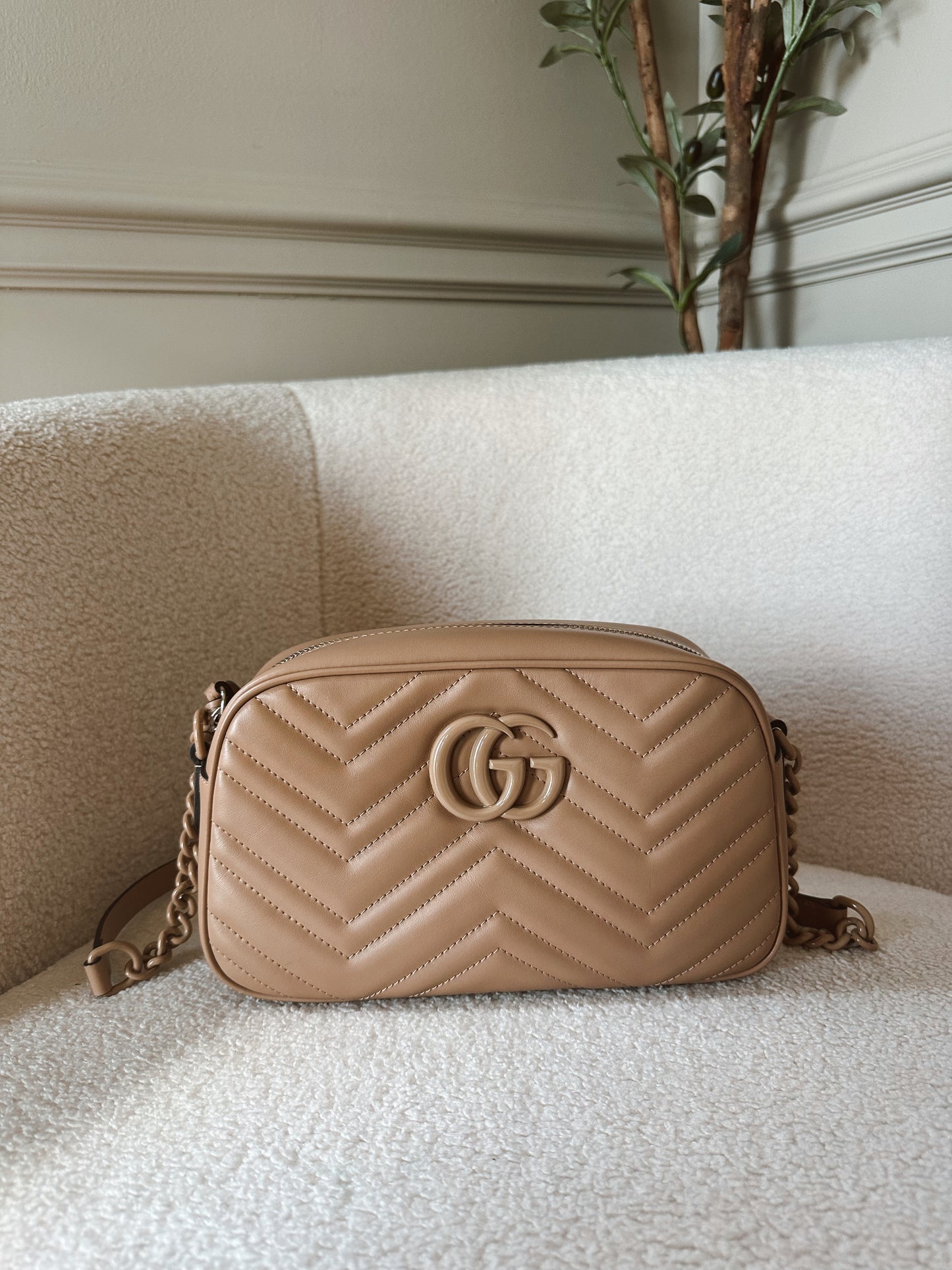 Gucci Marmont Shoulder Bag