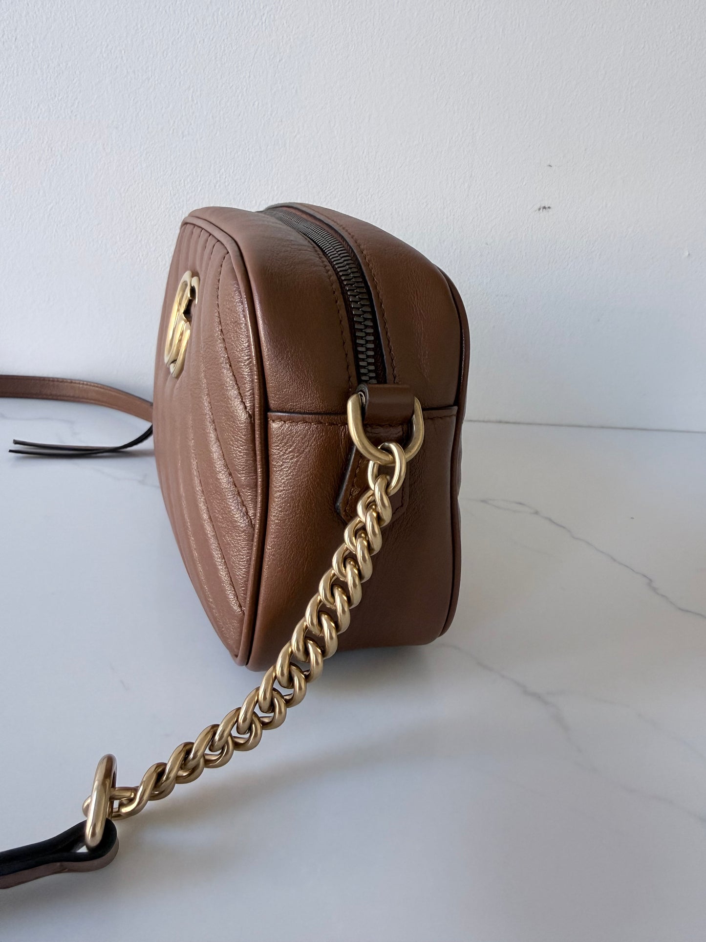 Gucci Glazed Marmont Camera Bag