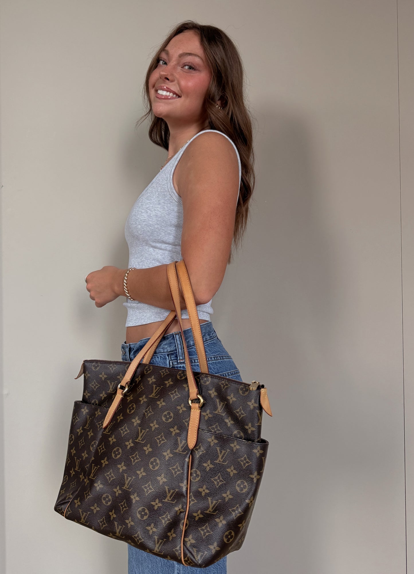 Louis Vuitton Monogram Totally MM